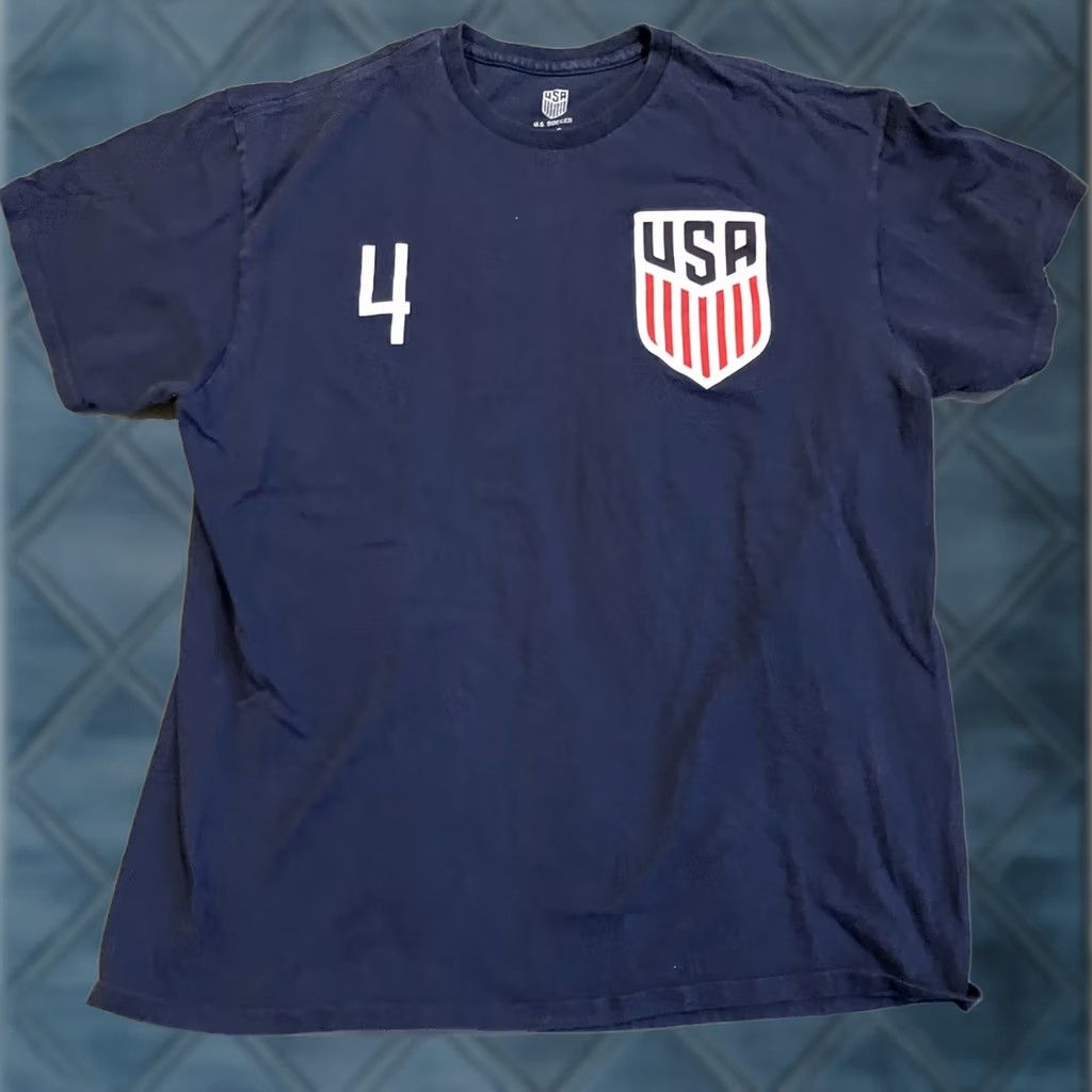 Vintage Final Answer: USA Soccer - Tyler Adams - USMNT - #4 Player Jersey Shirt - Mens Large Size US L / EU 52-54 / 3 - 1 Thumbnail