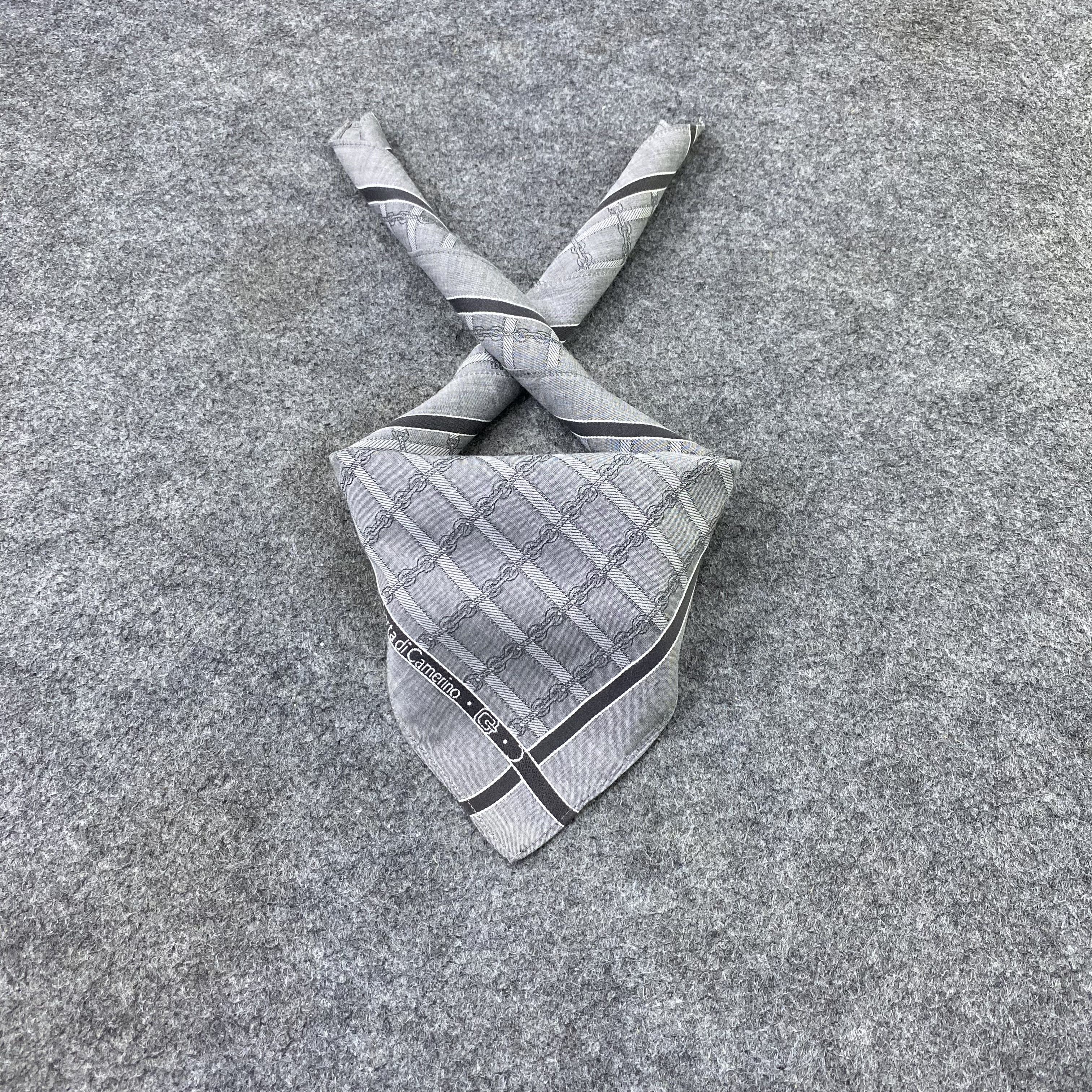 Roberta di Camerino Roberta di Camerino Handkerchief /Bandana /Neckerchief-B2146 Size ONE SIZE - 2 Thumbnail