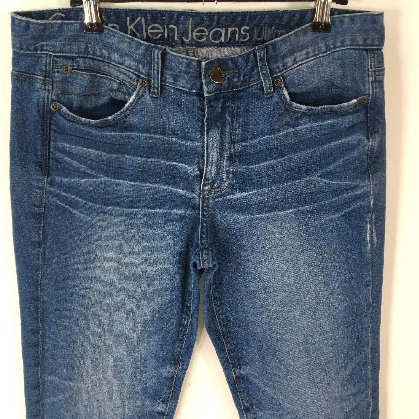 Calvin Klein Calvin Klein Jeans Shirt Womens Crop Denim Blue Stretch Size 29/8 Adult Regular 22 in Inseam 6 in Rise Blue 5-Pocket Casual Size 29" - 3 Thumbnail