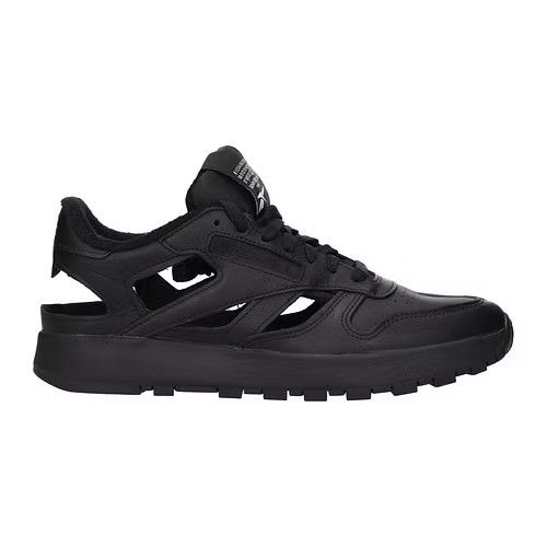 ob1o1e0324 Sneakers in Black