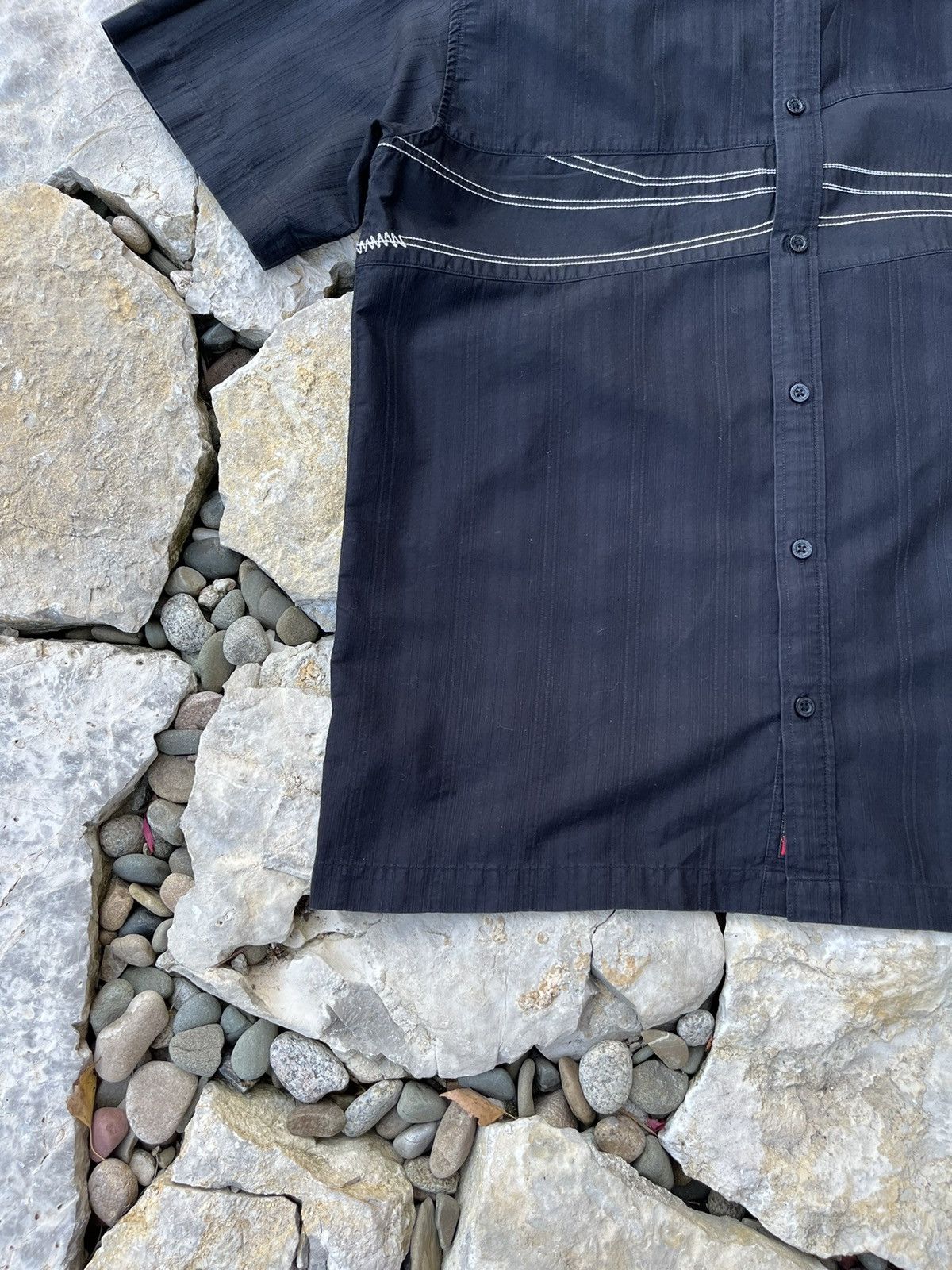 Quiksilver × Vintage Vintage Quiksilver y2k web logo genese shirt gorpcore Size US M / EU 48-50 / 2 - 7 Thumbnail