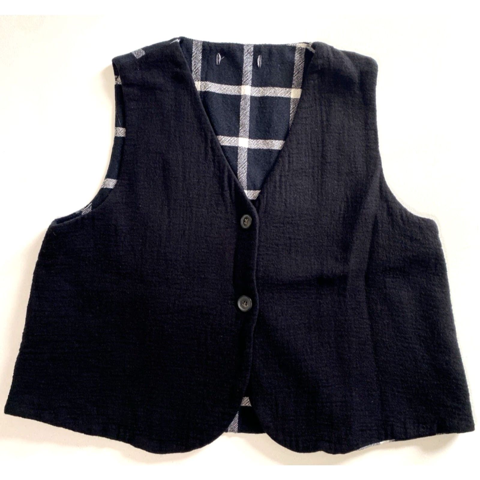 Vintage Neirami Women’s Vest Shirt Black and White Button Front Made in Italy Sz L Vintage City Designer Size L / US 10 / IT 46 - 2 Thumbnail