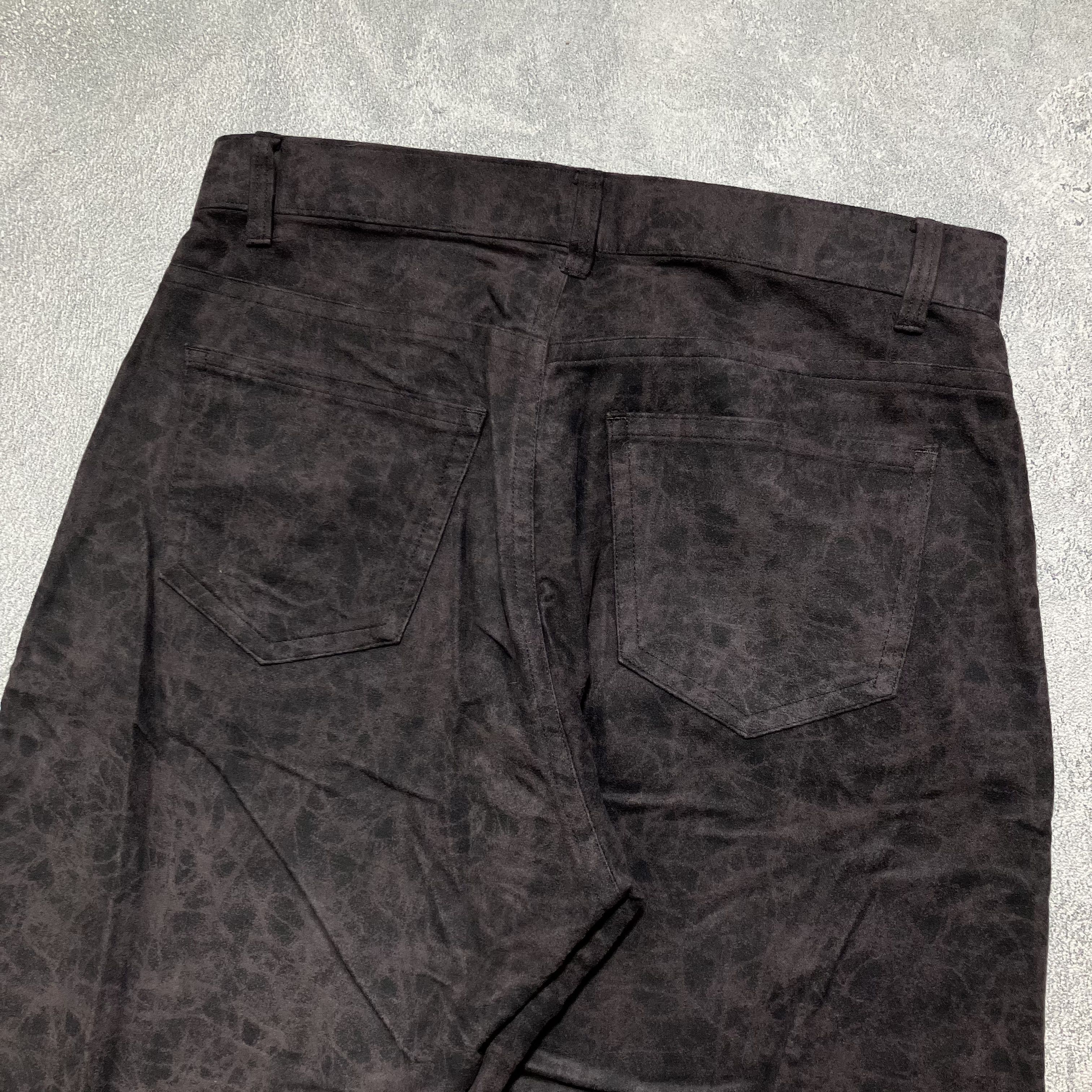 Le Grande Bleu (L.G.B.) Parashuto cracking leather vkei style patterned pants Size US 31 - 7 Thumbnail