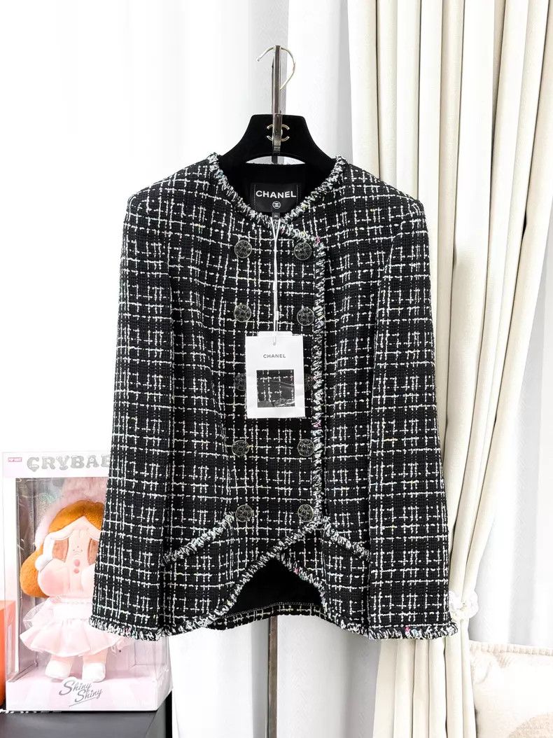 Chanel Chanel Colored tweed double-row glazed buckle coat Size XS / US 0-2 / IT 36-38 - 1 Thumbnail