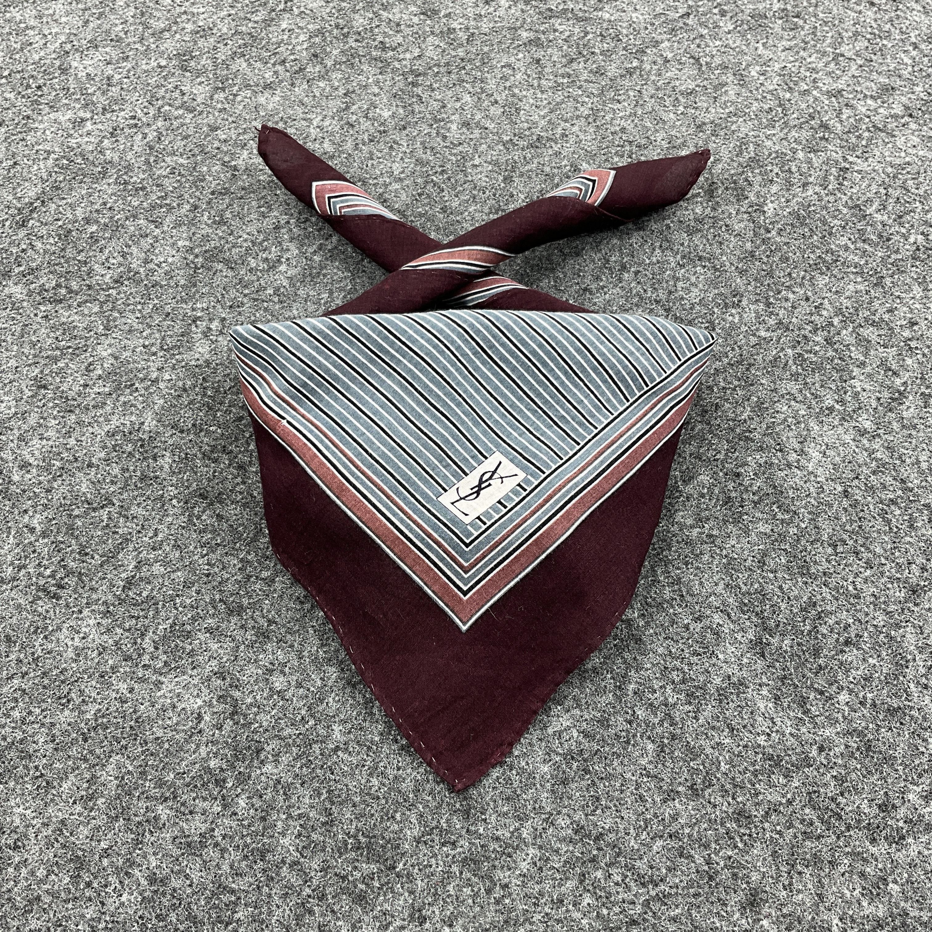 Vintage Yves Saint Laurent Handkerchief / Bandana / Neckerchief B033 Size ONE SIZE - 1 Thumbnail