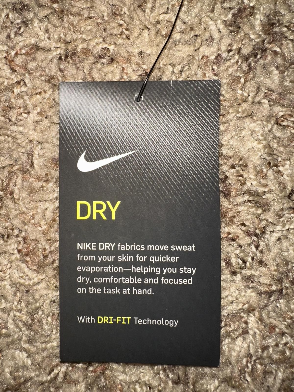 Nike Nike Men's 9" Dri-Fit HBR Basketball Shorts Size US 36 / EU 52 - 11 Thumbnail