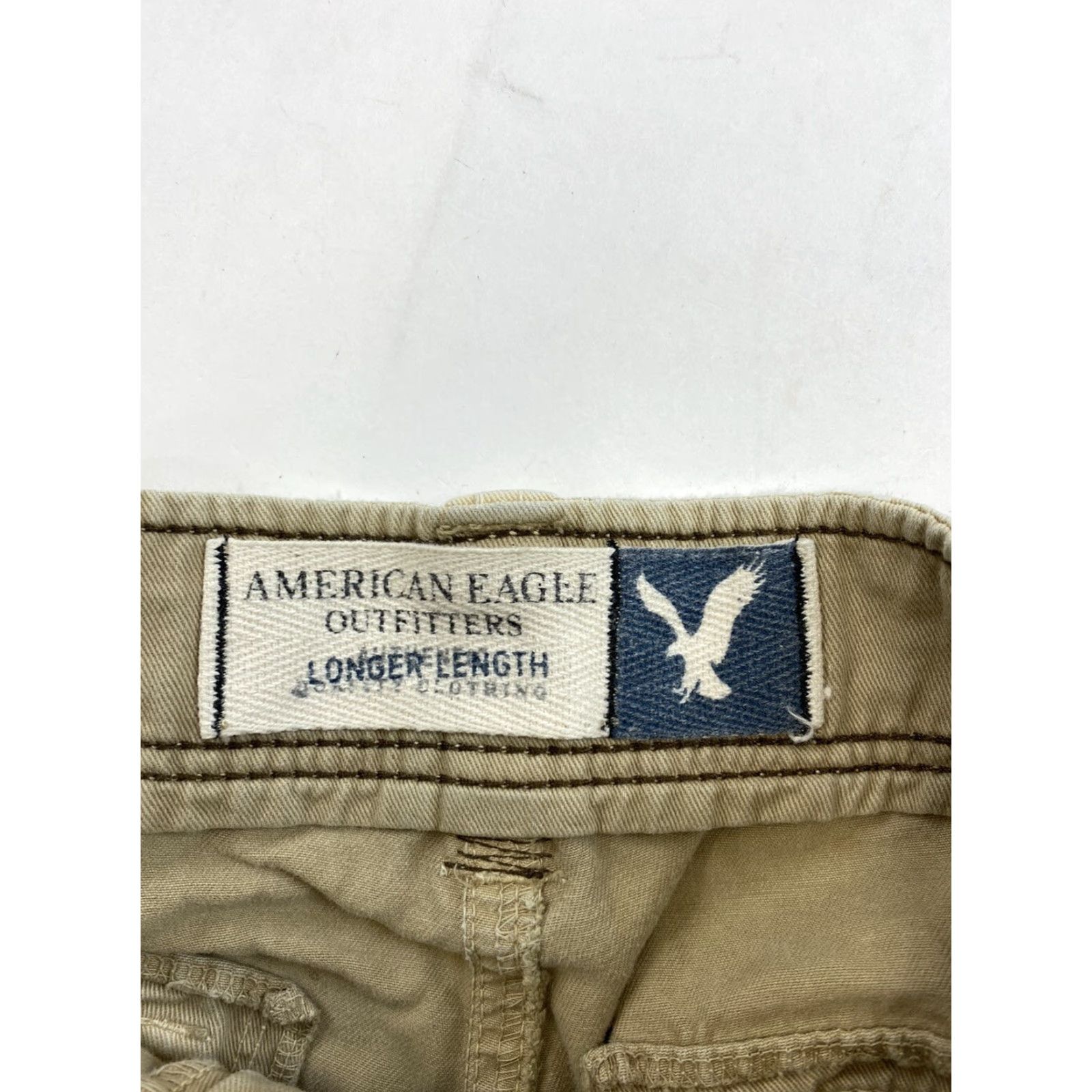 American Eagle Outfitters American Eagle Shorts Mens 30 Khaki Chino Size US 30 / EU 46 - 5 Thumbnail