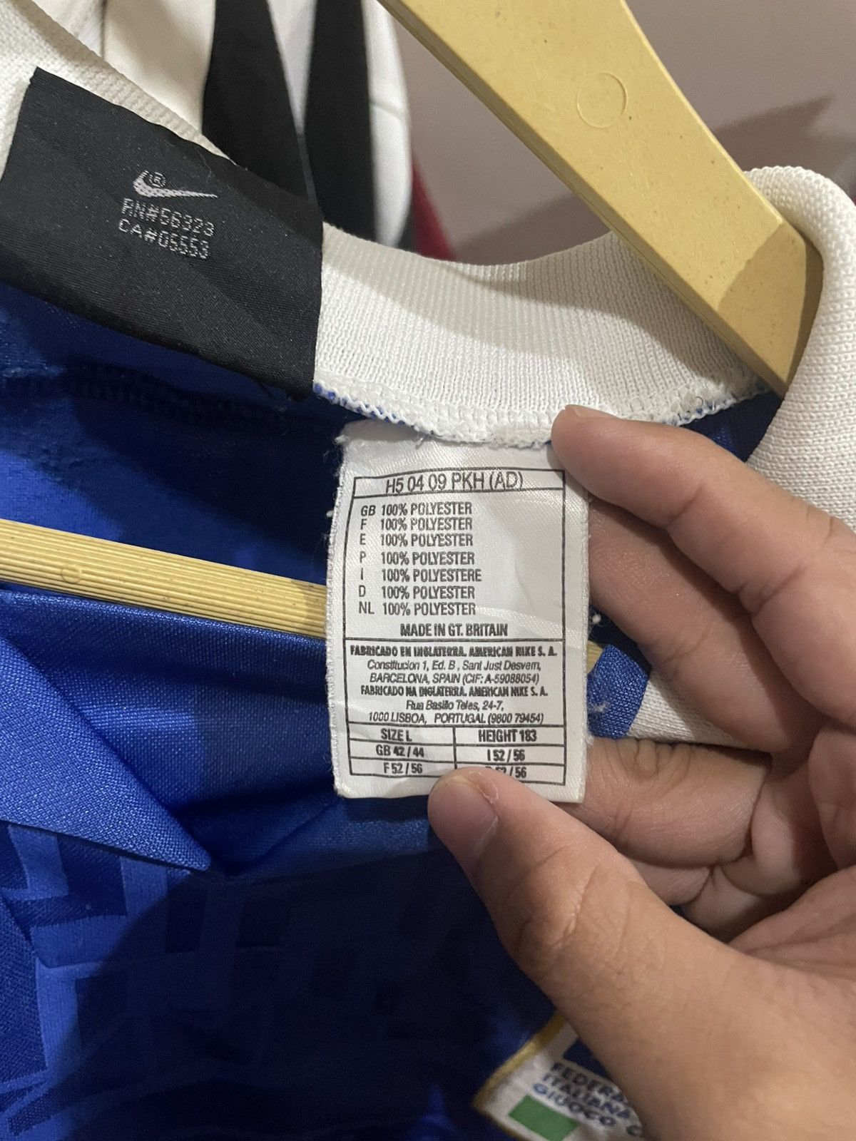 Nike ITALY 95 HOME KIT JERSEY Size US XL / EU 56 / 4 - 7 Thumbnail