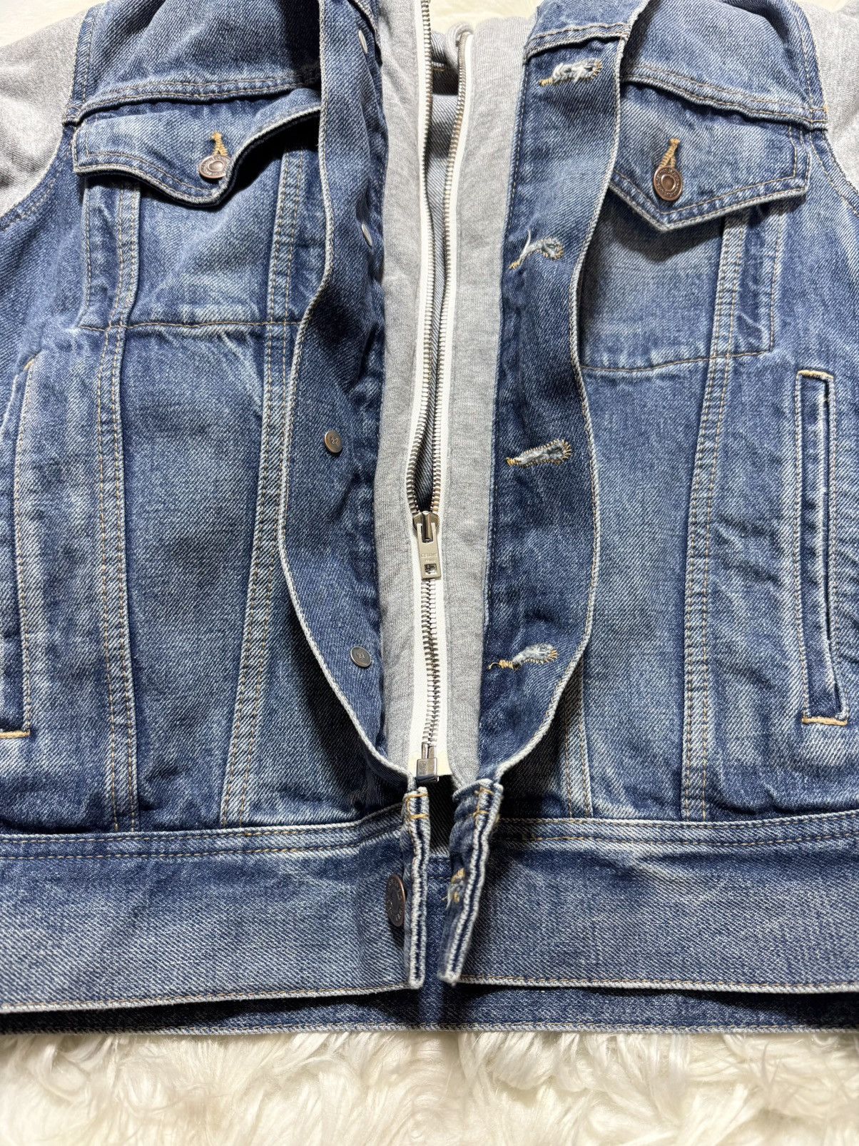 Celine Celine Union Wash Hooded Sweat Docking Trucker Denim Jacket Size XS / US 0-2 / IT 36-38 - 17 Thumbnail