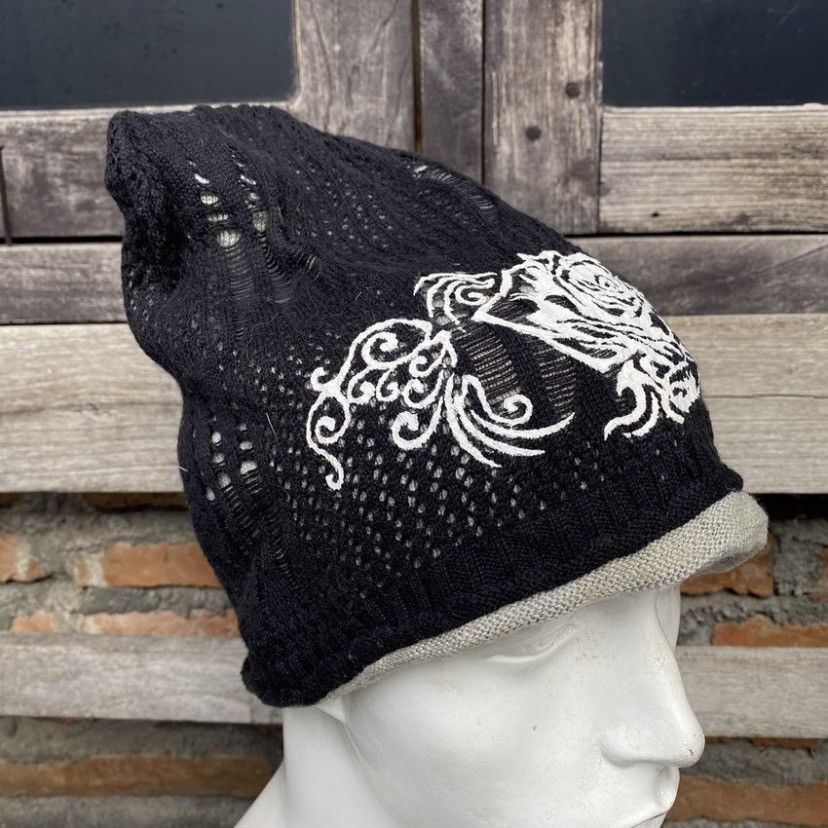 Japanese Brand 2000s Tribal roses unique beanie hats Size ONE SIZE - 5 Thumbnail