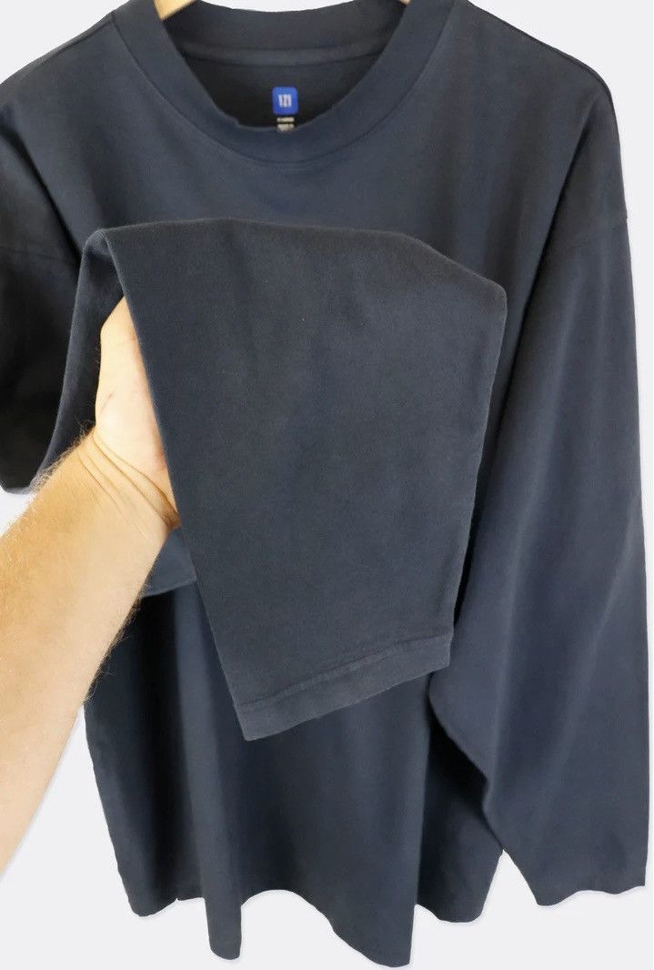 Balenciaga × Gap × Kanye West Yeezygap Long Sleeve Tee Size US M / EU 48-50 / 2 - 7 Thumbnail