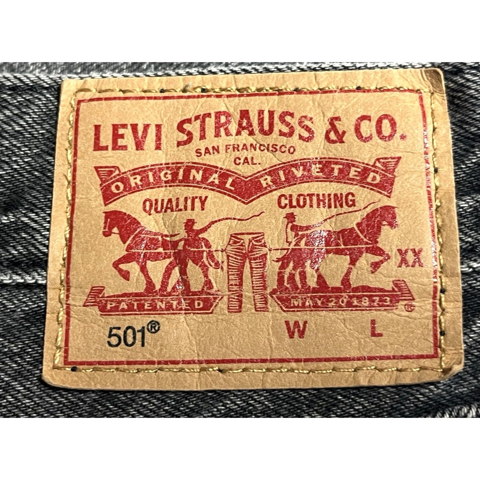 Levi's Levi’s Premium 501 High Rise Cutoff Shorts Washed Black Button Fly Size 27 Womens Denim 90s Classic Vintage No N/A Size 27" / US 4 / IT 40 - 6 Thumbnail