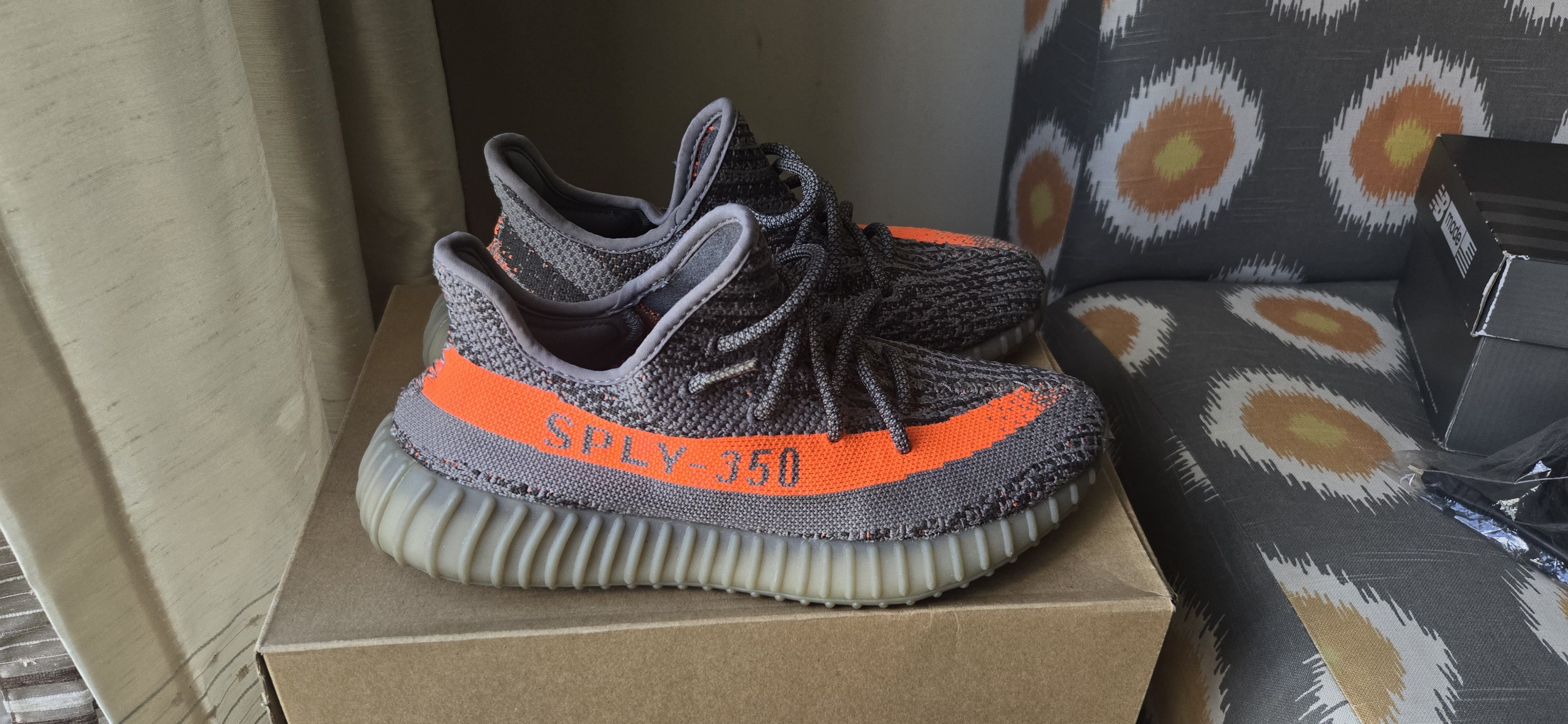 Adidas × Yeezy Yeezy Boost 350 Beluga Size US 7.5 / EU 40-41 - 2 Thumbnail