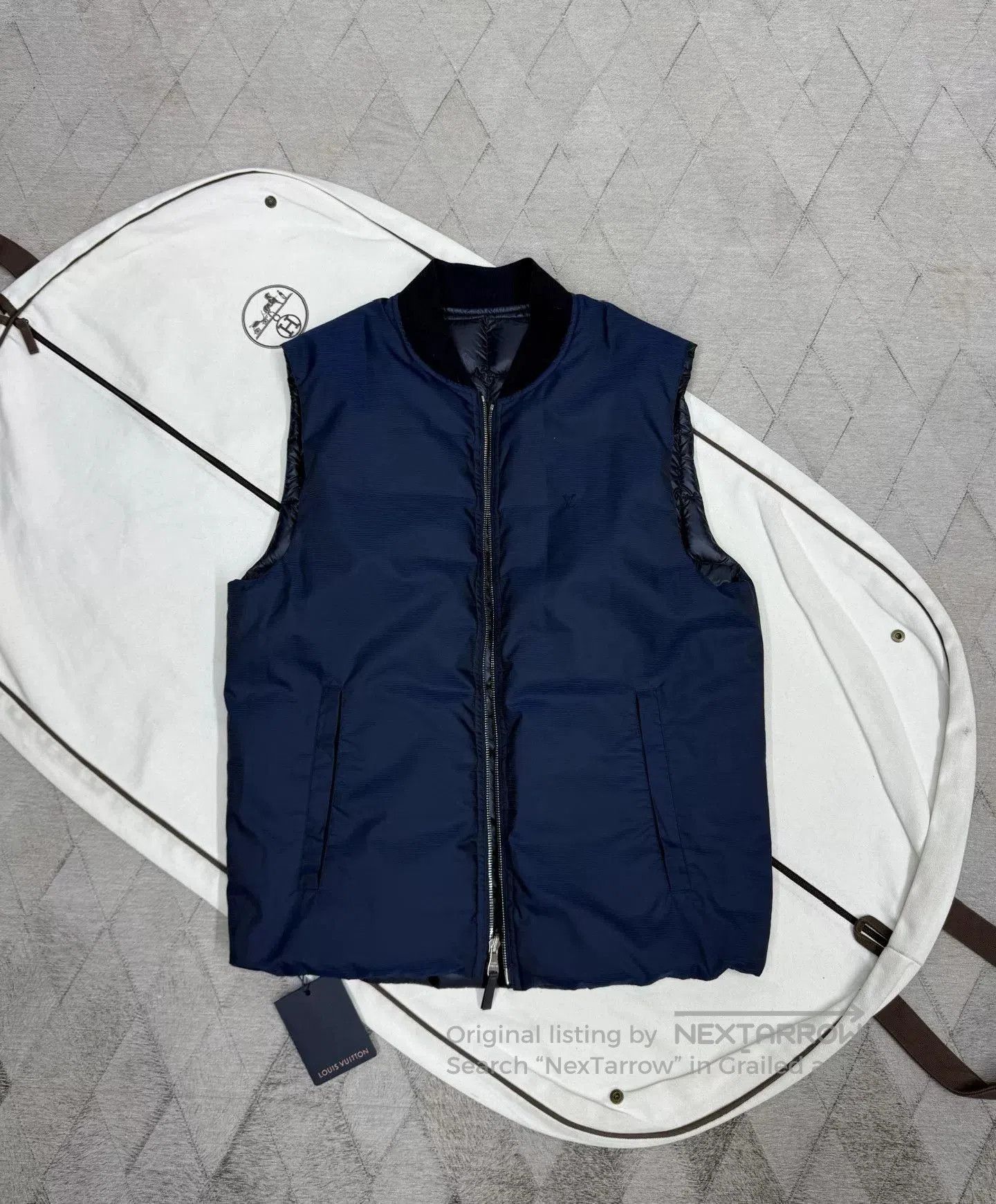 Louis Vuitton LV Reversible Down Vest. Size US M / EU 48-50 / 2 - 4 Thumbnail