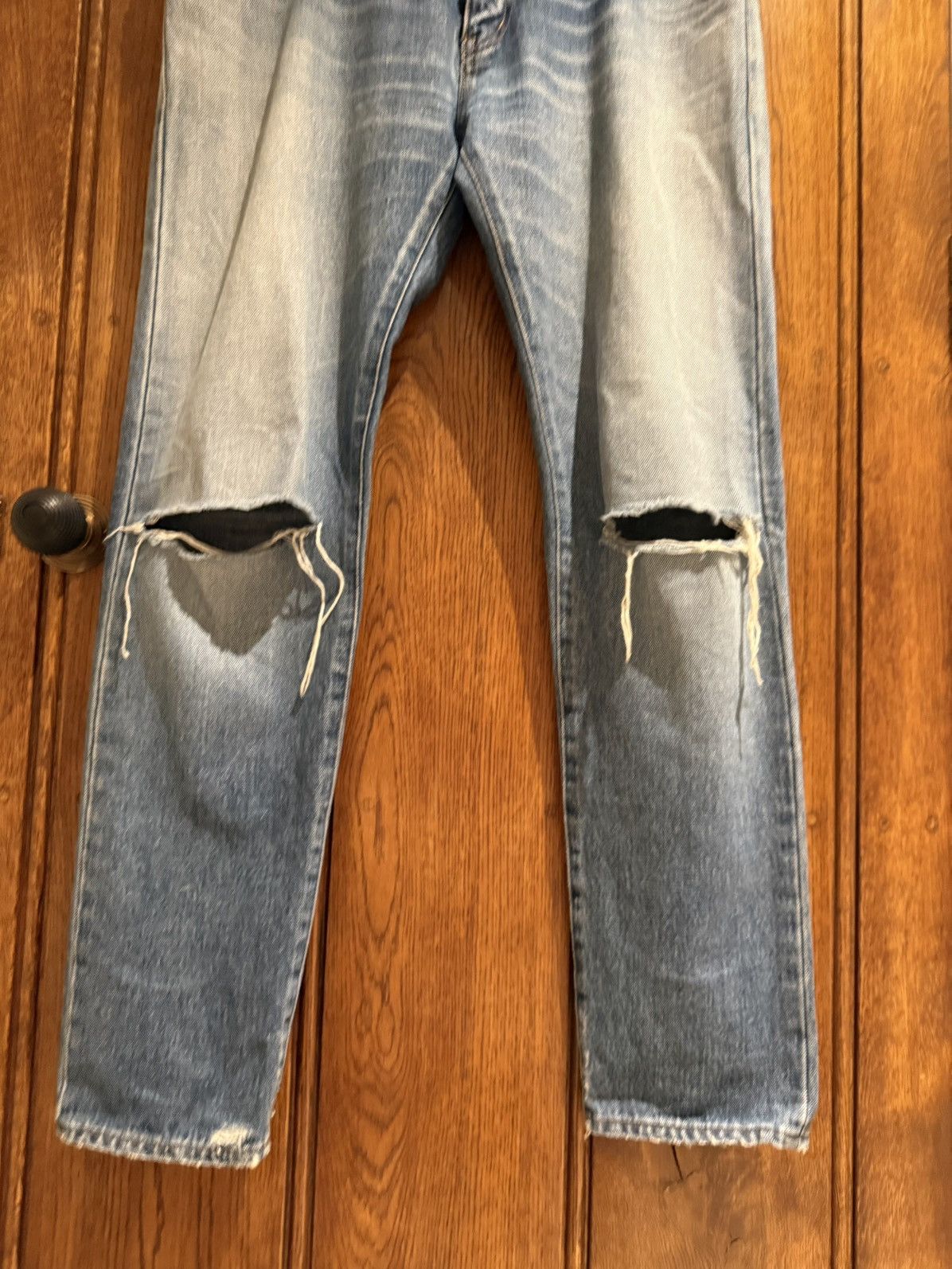 Saint Laurent Paris SS16 Saint Laurent D10 knee rip jeans Hedi 33 grail slim Size US 33 - 16 Thumbnail