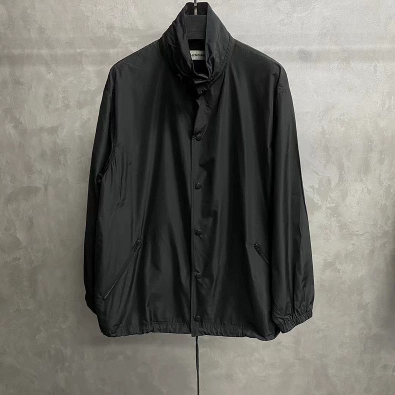 Balenciaga Black and White Logo Windbreaker Jacket Size US S / EU 44-46 / 1 - 1 Thumbnail