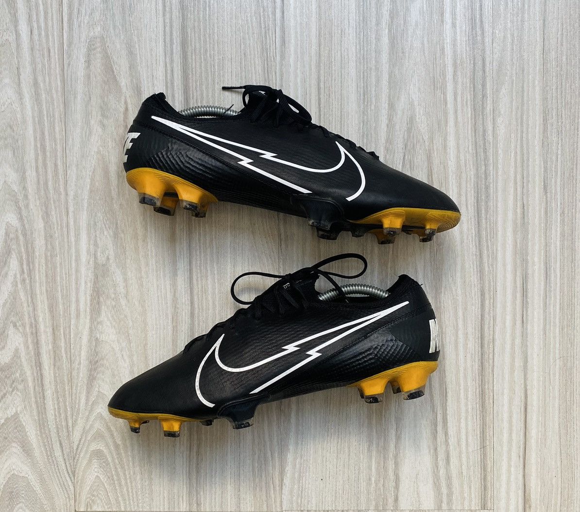 Nike Mercurial Vapor 13 Elite Tech Craft FG - Black / Pro Gold / Metallic  Gold / White - Football Shirt Culture - Latest Football Kit News and More