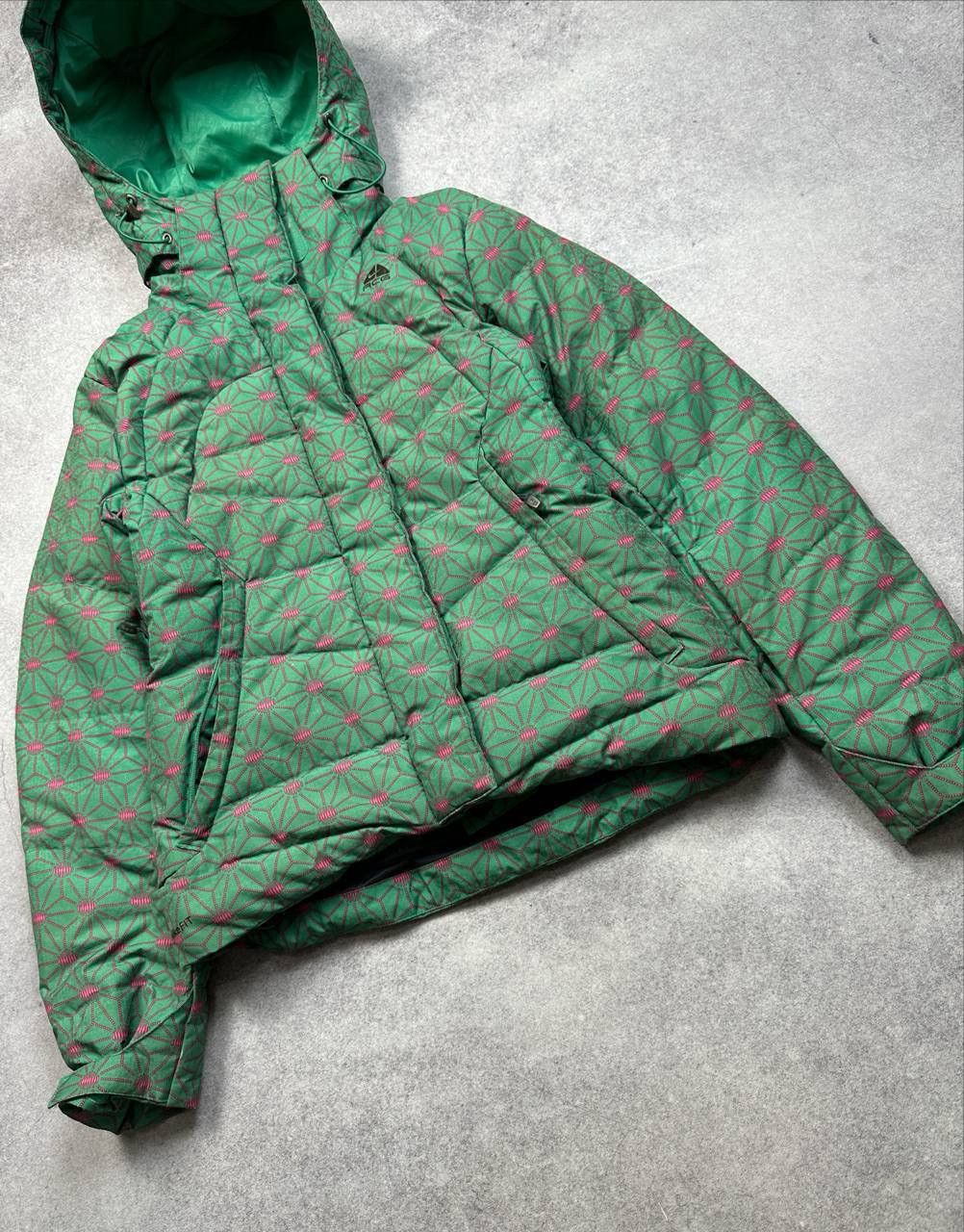 Nike ACG Vintage Nike ACG 650 Down Jacket, Women’s Size XS – Retro Size XS / US 0-2 / IT 36-38 - 4 Thumbnail