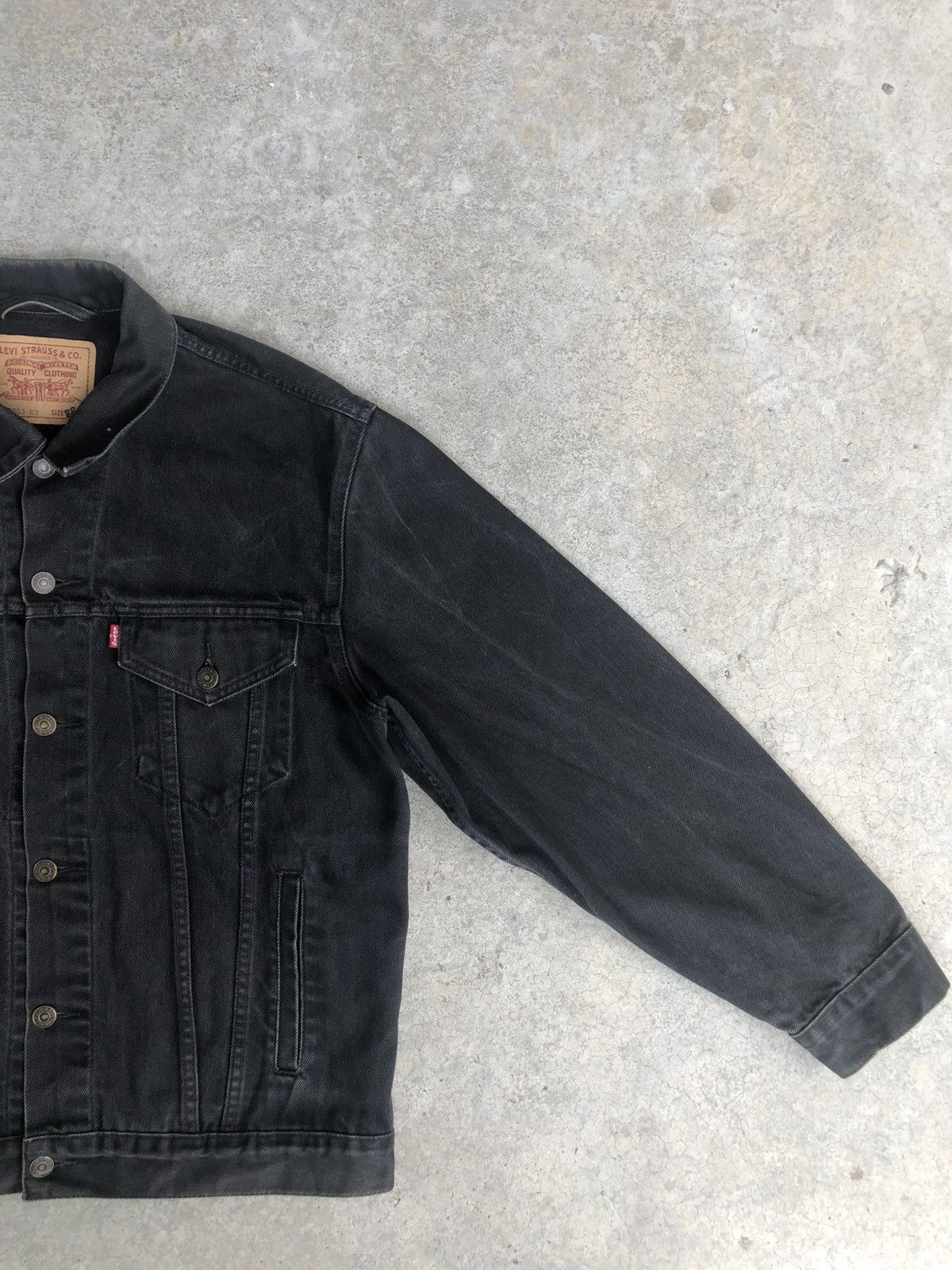 Levi's Vintage Levi’s Denim Jacket Distressed Size US L / EU 52-54 / 3 - 4 Thumbnail