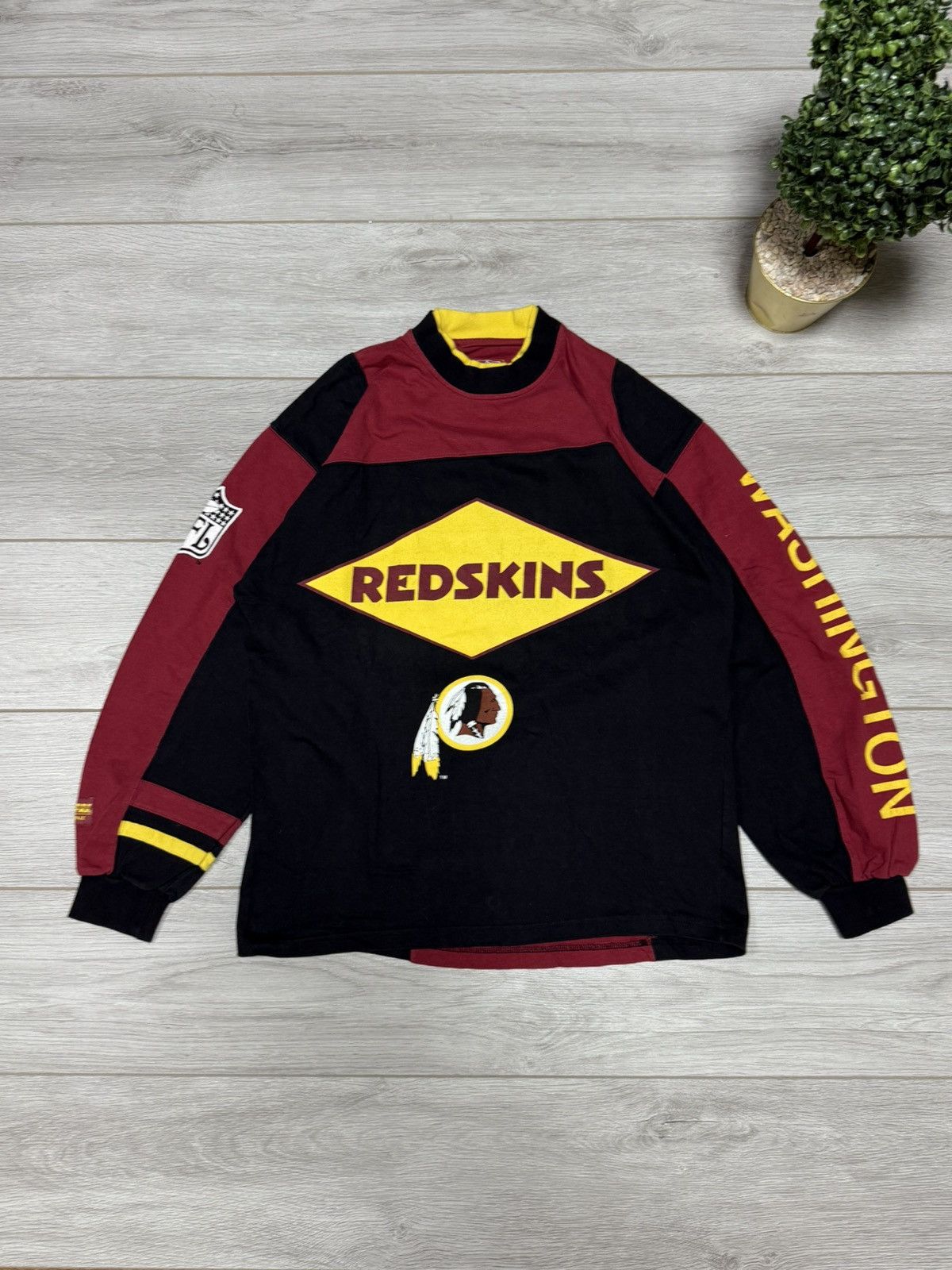 NFL NFL red skins Washington sweatshirt vintage Size US M / EU 48-50 / 2 - 1 Thumbnail