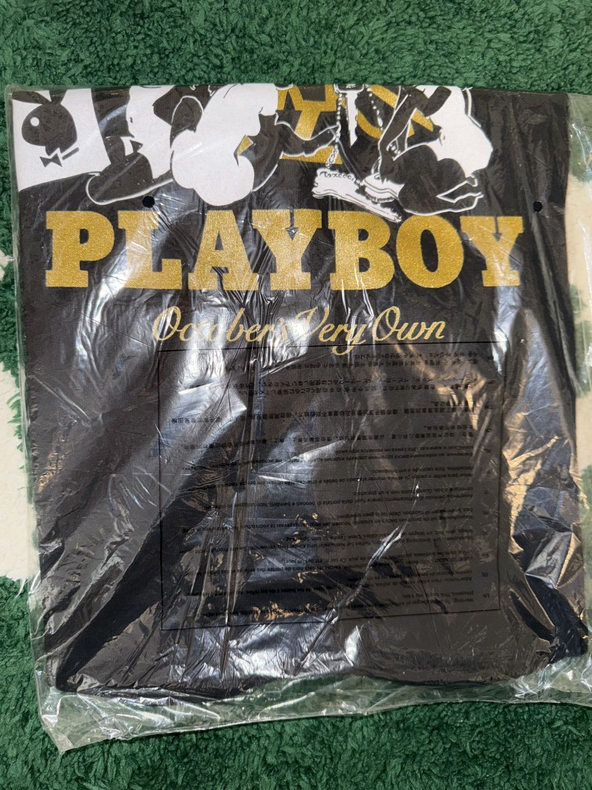 October's Very Own × Playboy OVO x Playboy Pin-Up Short Sleeve Sz.L Size US L / EU 52-54 / 3 - 3 Thumbnail