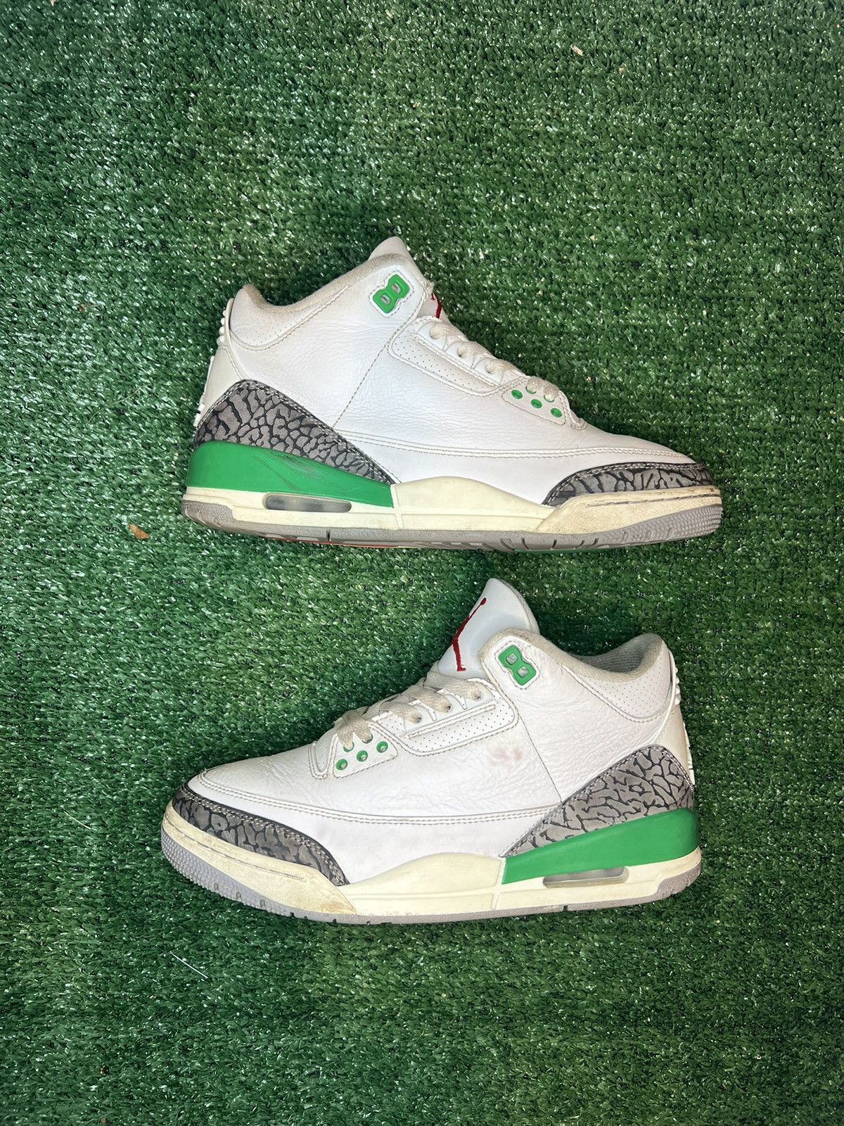 Jordan Brand Air Jordan 3 Retro 'Lucky Green' Women’s Size 8.5 CK9246-136 Size US 8.5 / IT 38.5 - 2 Thumbnail