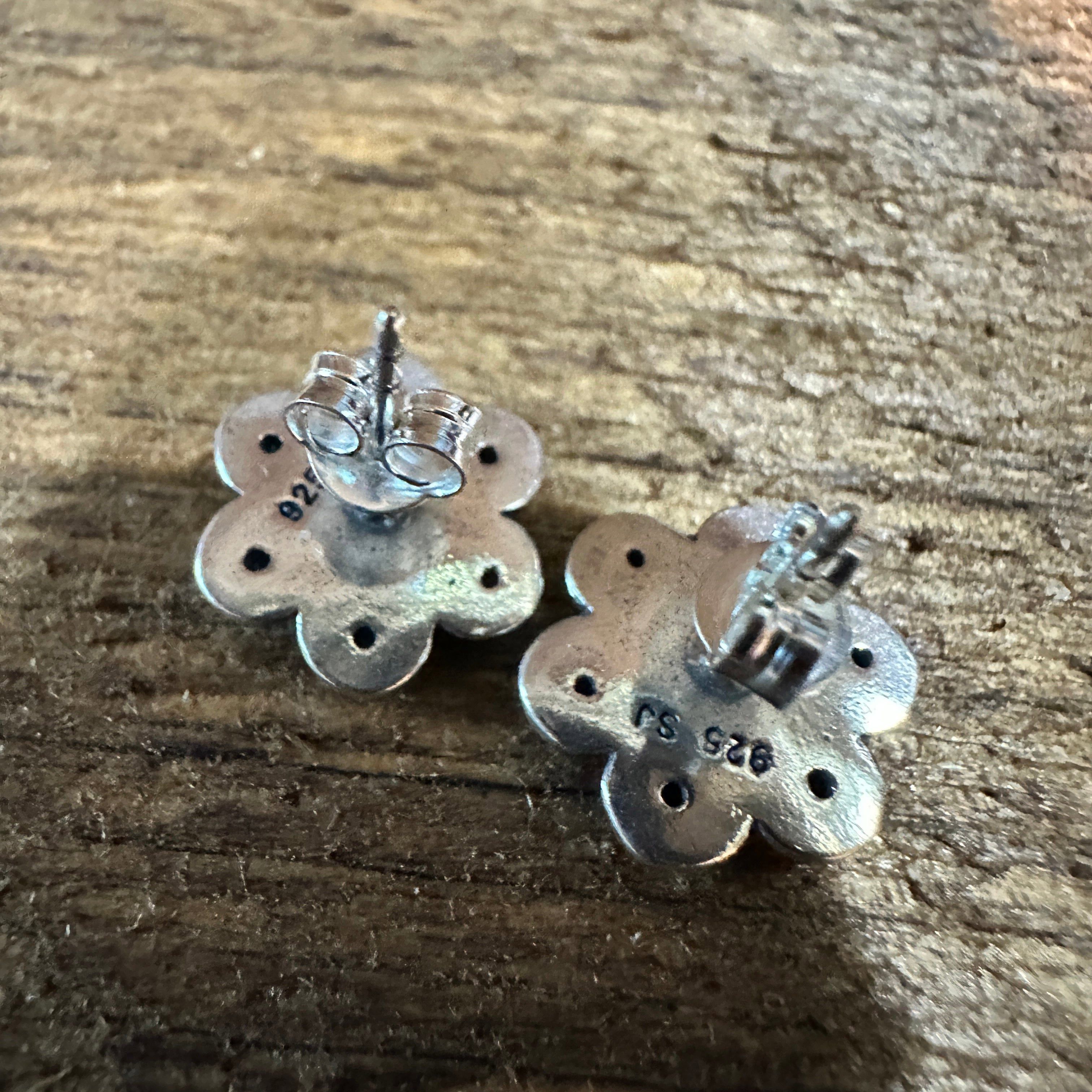 Other Iris Blossom Turquoise Silver Studs Size ONE SIZE - 7 Thumbnail