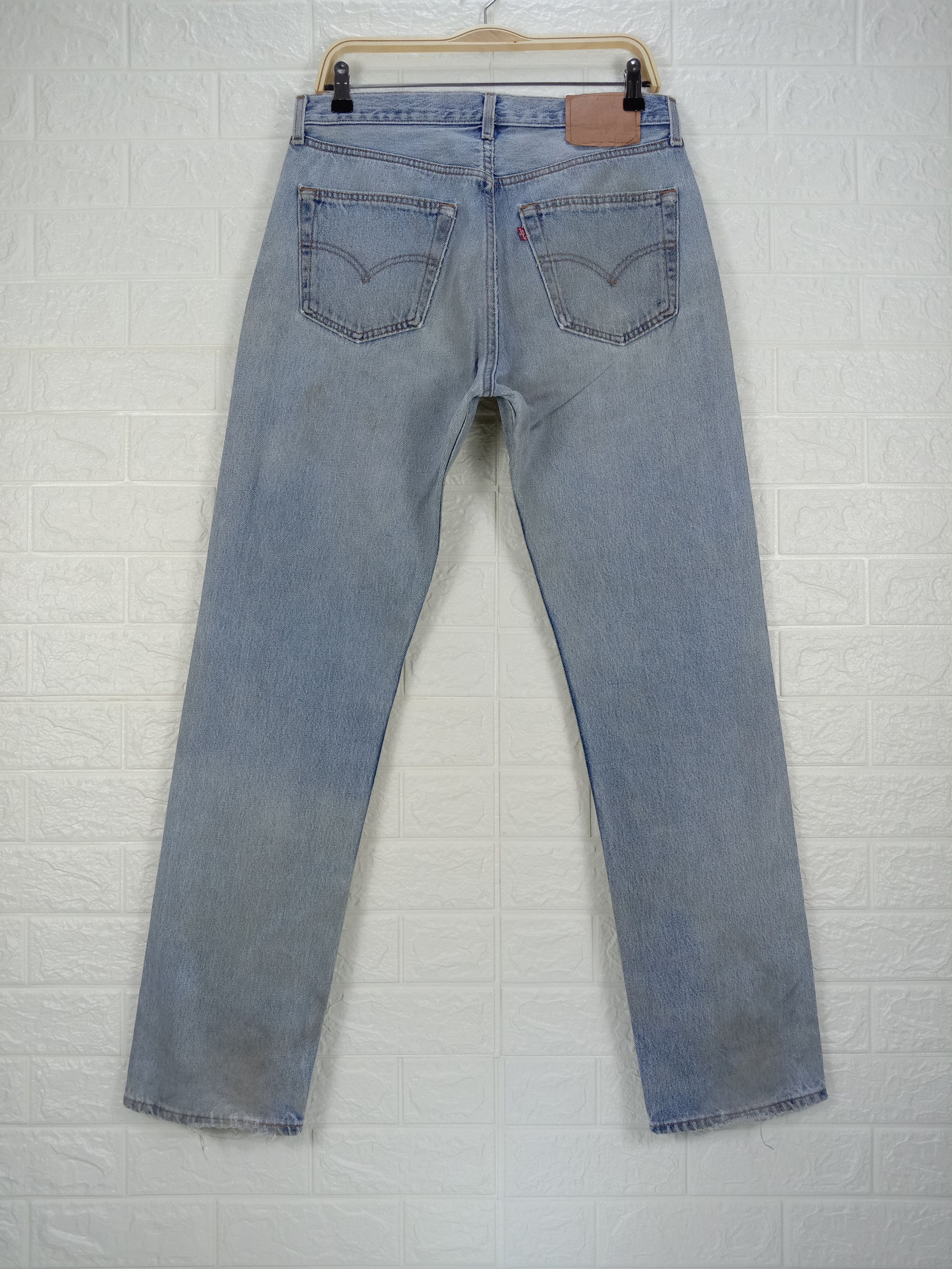 Levi's Vintage 90s Levi's 501 Jeans Light Wash Distressed Denim Size 31" - 5 Thumbnail