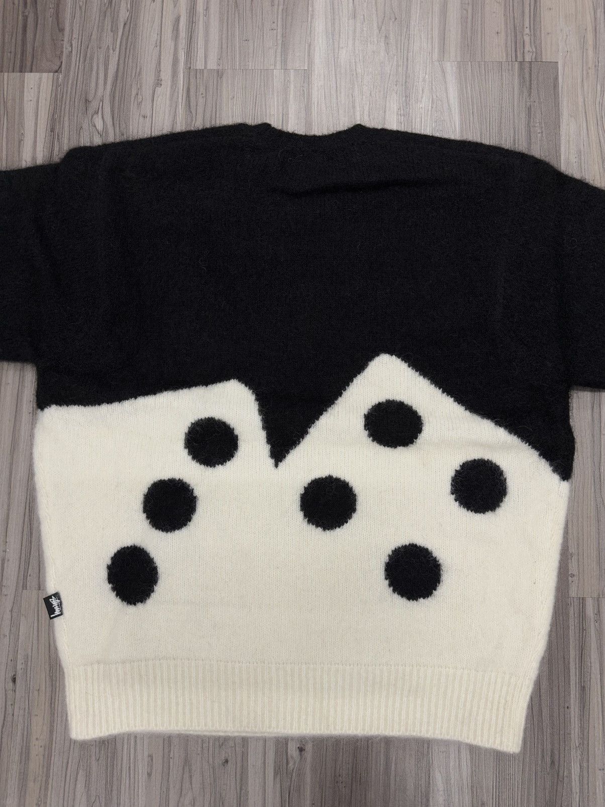 Stussy Stussy Dice Fuzzy Crewneck Size Medium Size US M / EU 48-50 / 2 - 2 Thumbnail