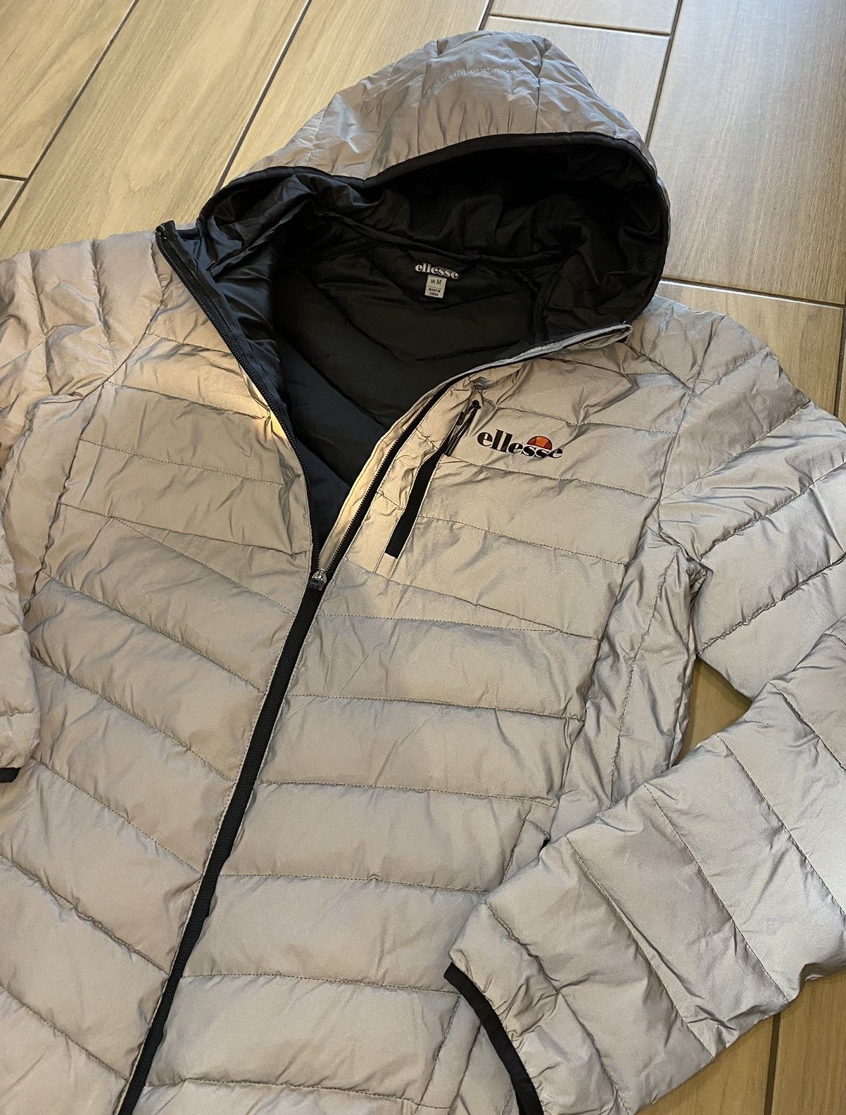 Ellesse Ellesse men's light reflective jacket Size US M / EU 48-50 / 2 - 4 Thumbnail