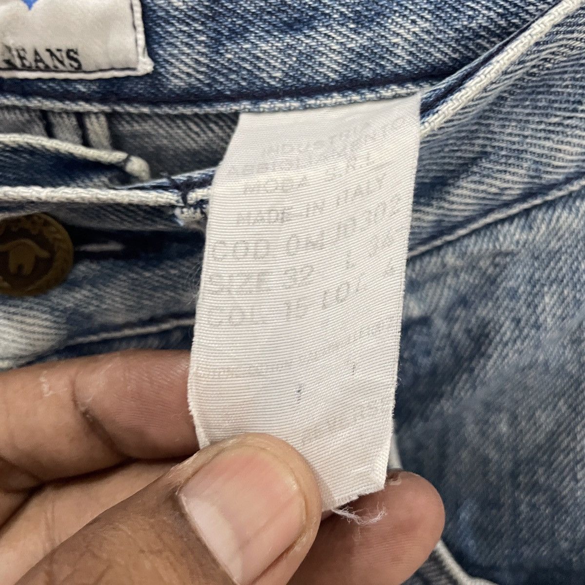 Moschino Vintage Moschino Distressed Denim Jeans Size US 29 - 6 Thumbnail