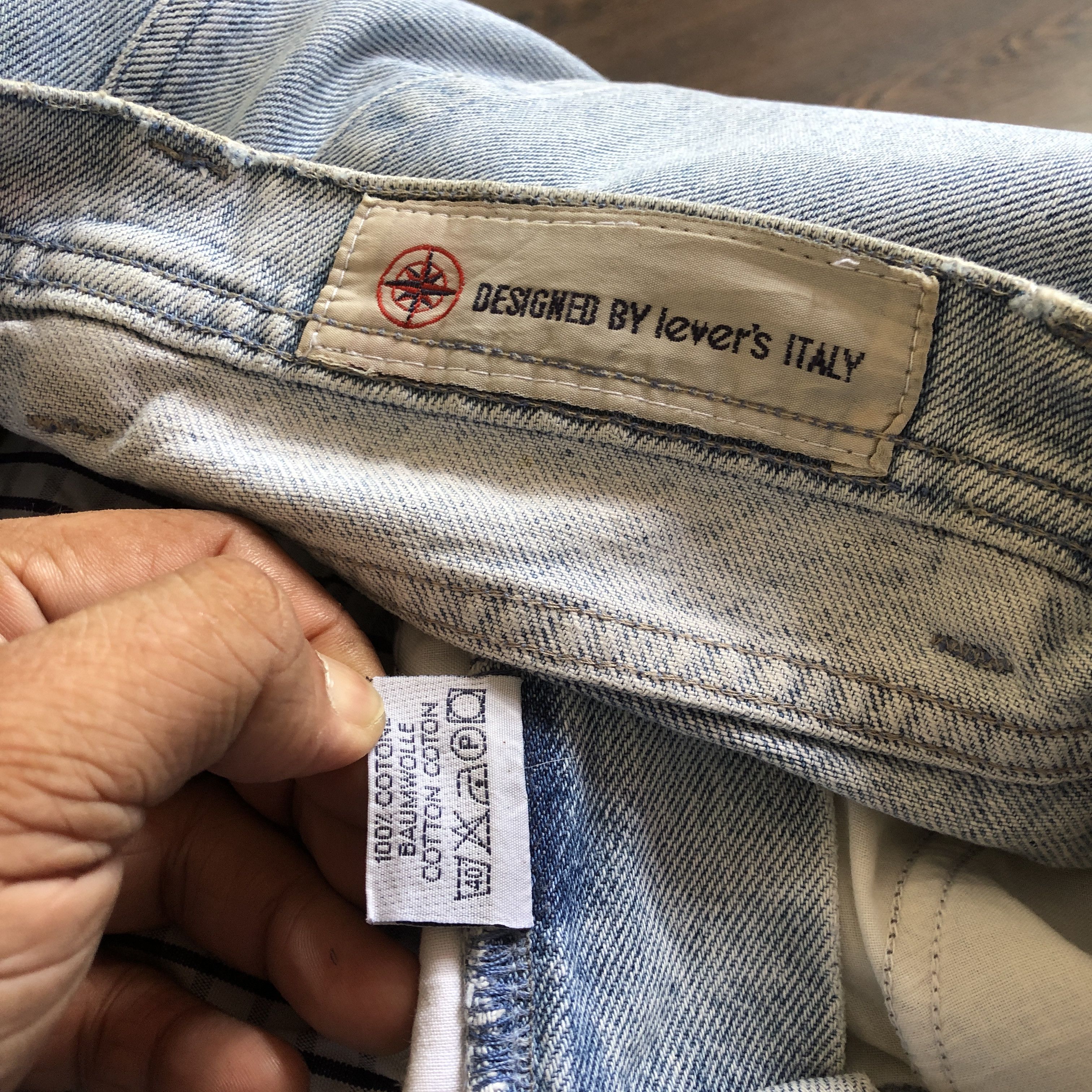 Japanese Brand Vintage Lever's Italy Jeans Light Wash Faded Denim Pants Size US 32 / EU 48 - 7 Thumbnail