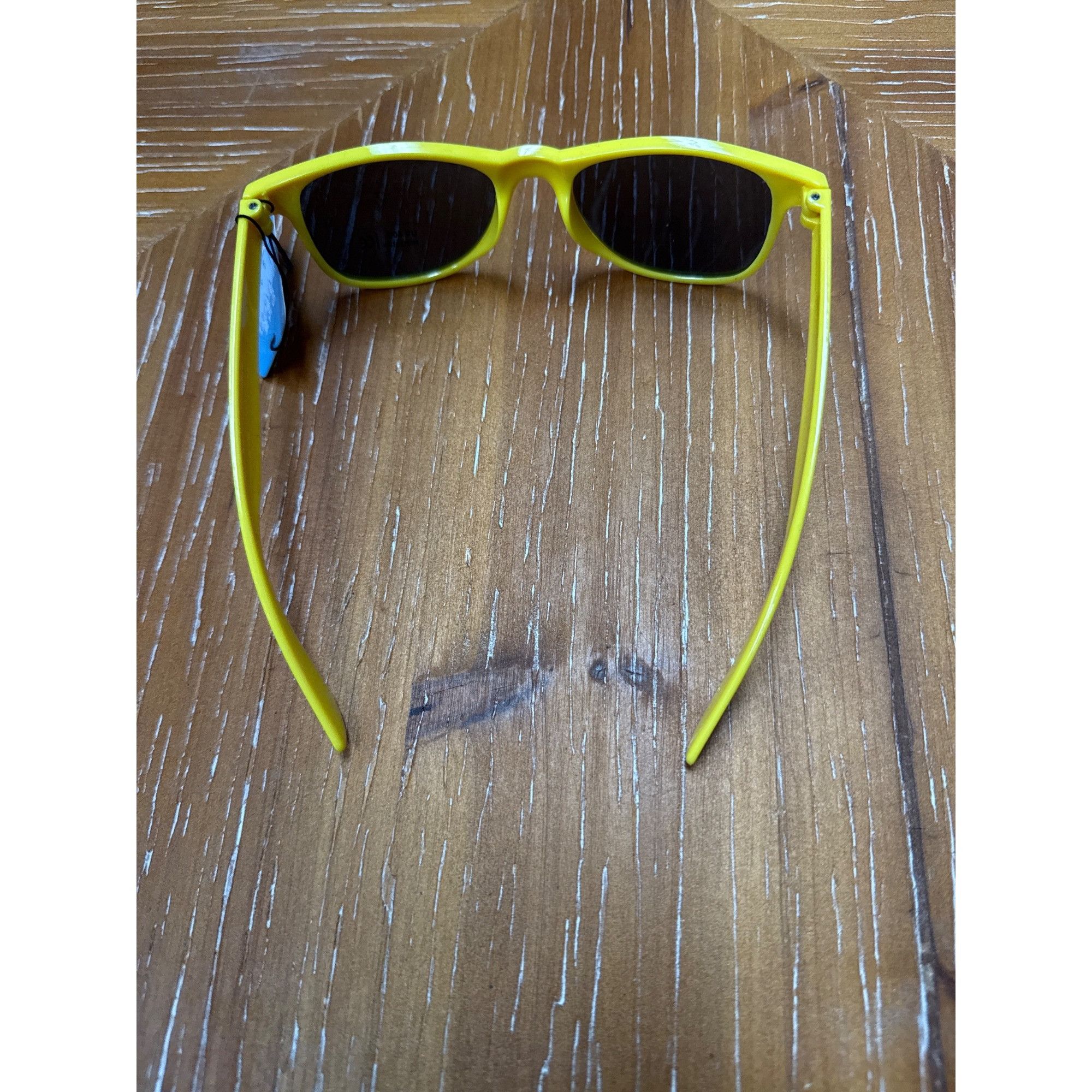 Other Yellow Wayfarer-Style Sunglasses With UV400 Protection Light Size ONE SIZE - 6 Thumbnail