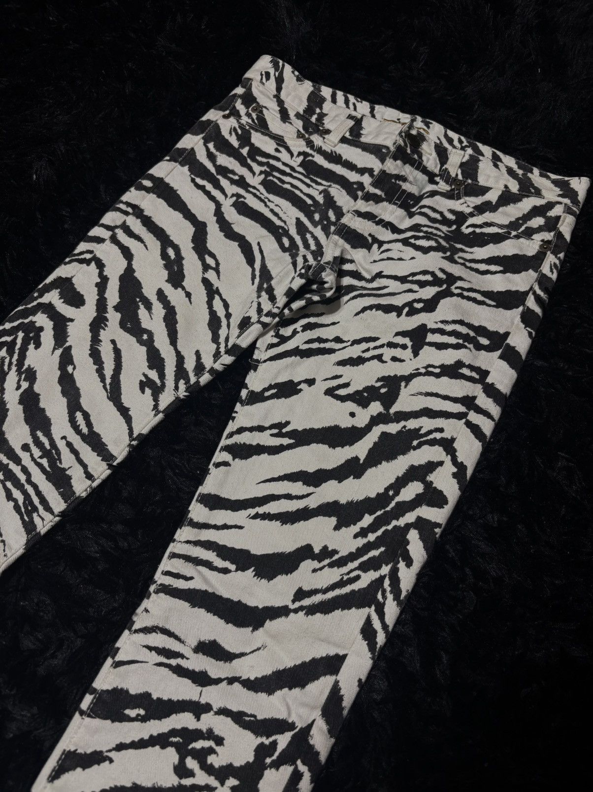 Saint Laurent Paris Saint laurent HEDI slimane SS13 zebra long inseam skinnyjean Size US 26 / EU 42 - 2 Thumbnail