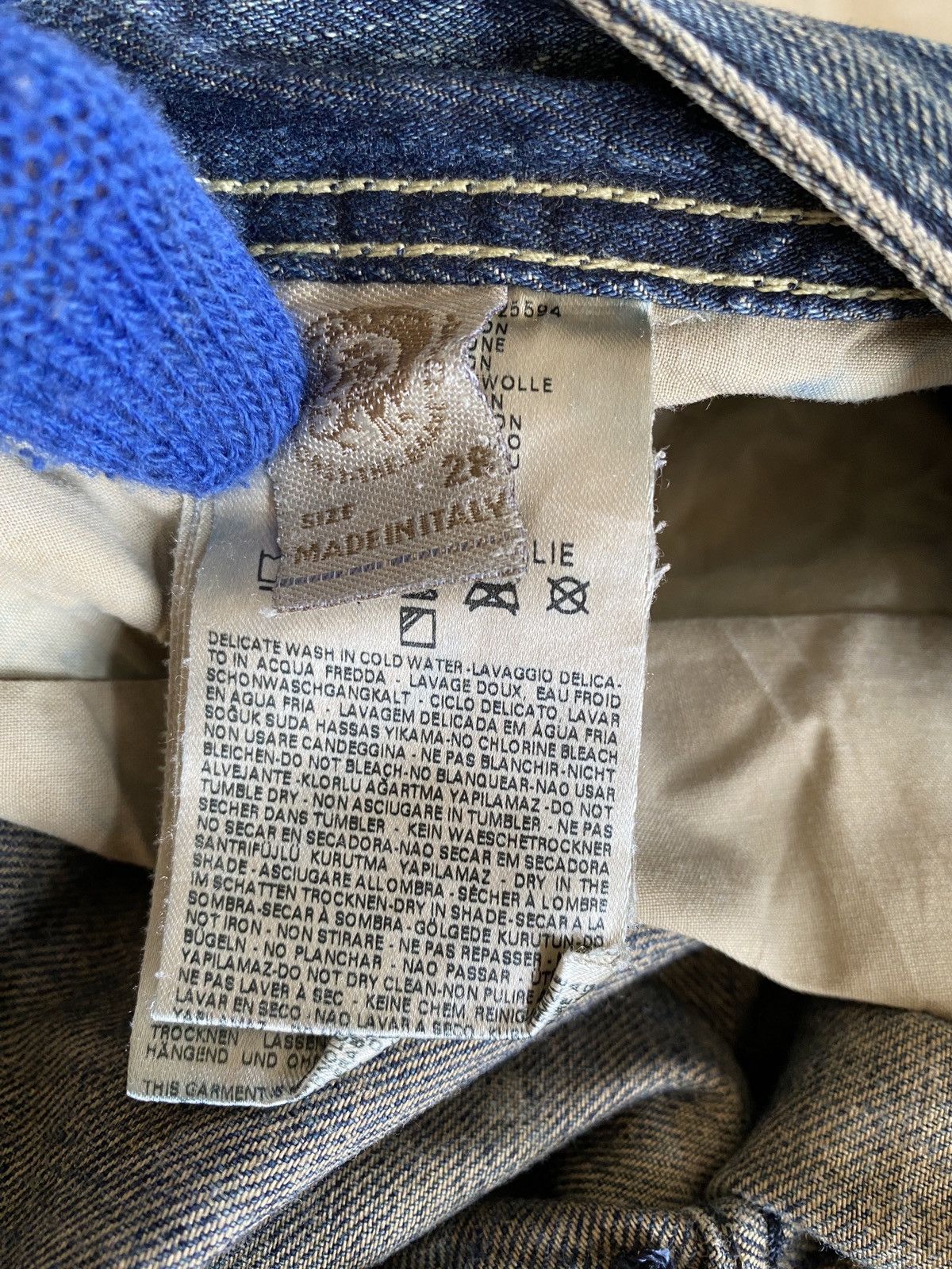 Diesel × Japanese Brand Diesel Viker-R-Box Regular Straight Distressed Denim Size US 30 / EU 46 - 19 Thumbnail