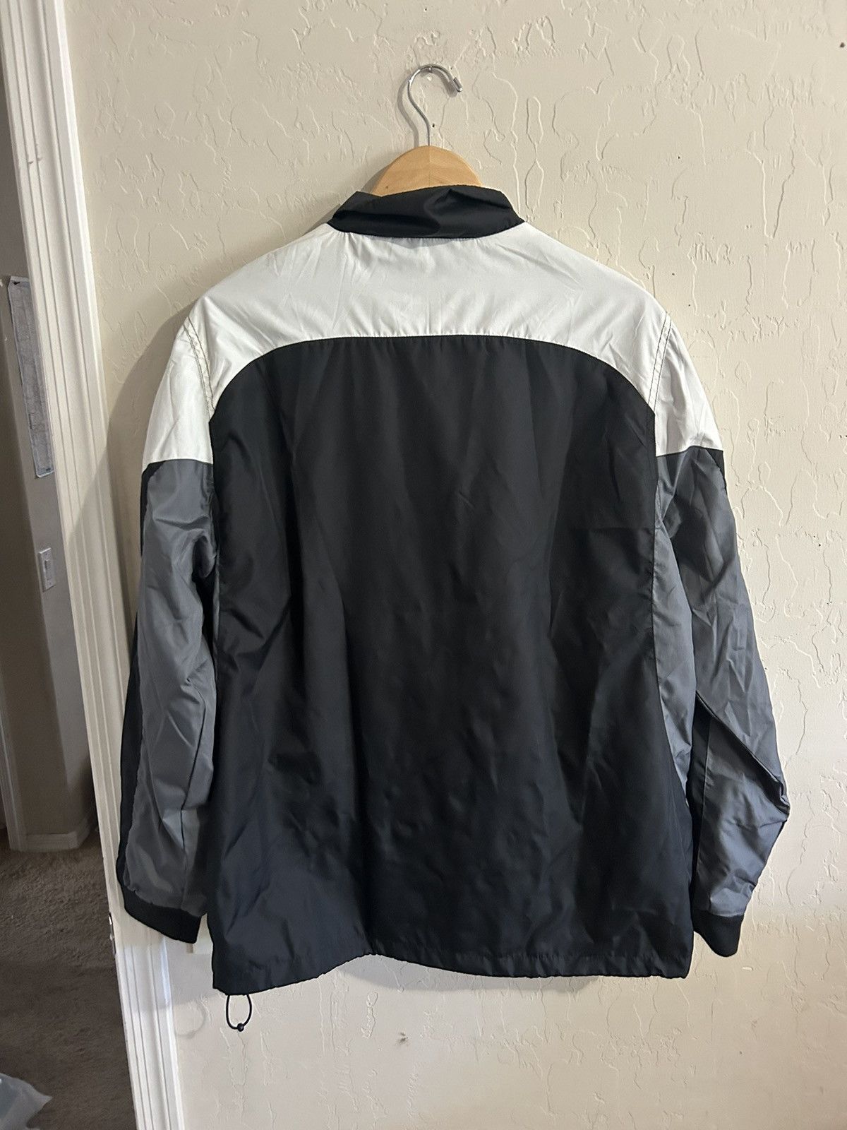 NFL × Reebok × Vintage Vintage Atlanta Falcons Reebok Jacket Size US XL / EU 56 / 4 - 3 Thumbnail