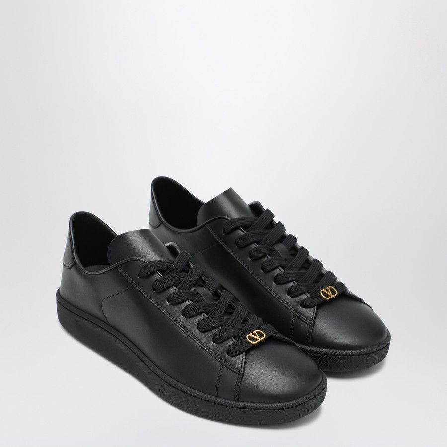 Valentino o1d2blof1025 Leather Low-Top Sneakers in Black Size US 8.5 / EU 41-42 - 2 Thumbnail