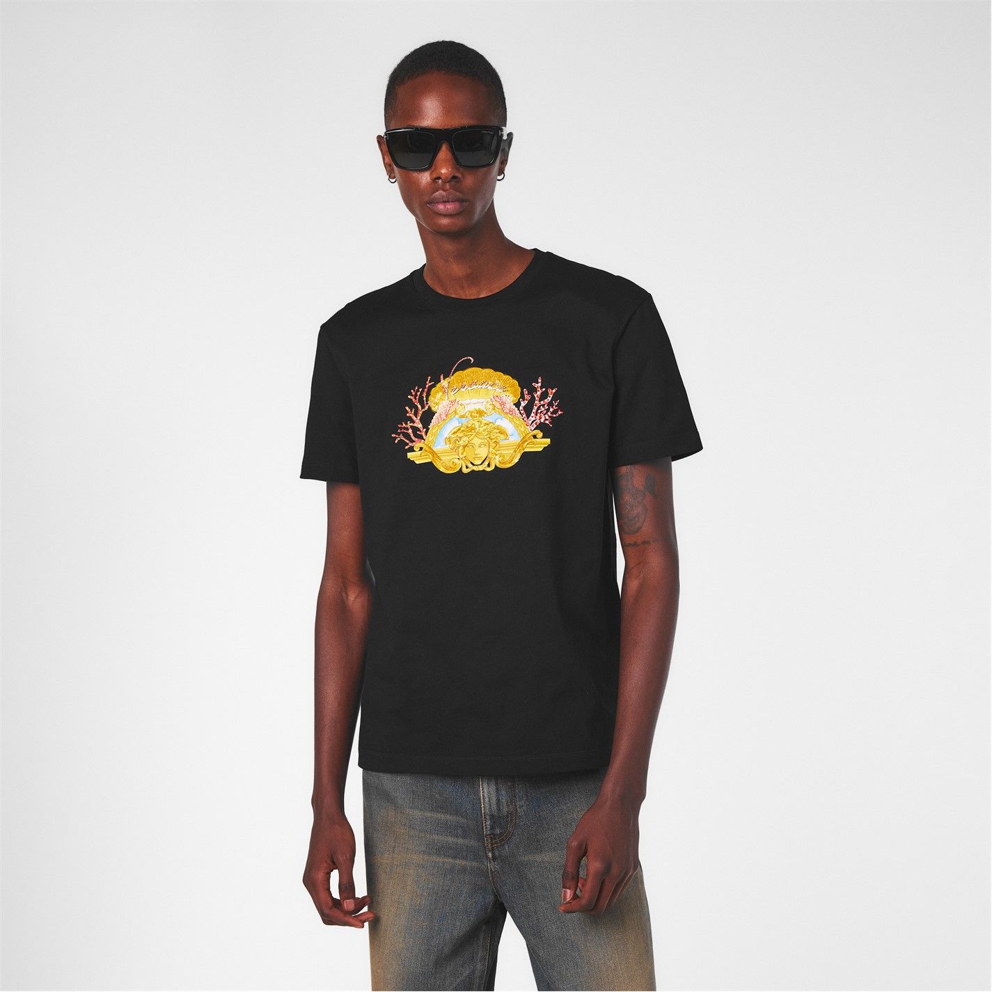 Versace o1g2r1mq0526 T-Shirt in Black Size US L / EU 52-54 / 3 - 1 Thumbnail