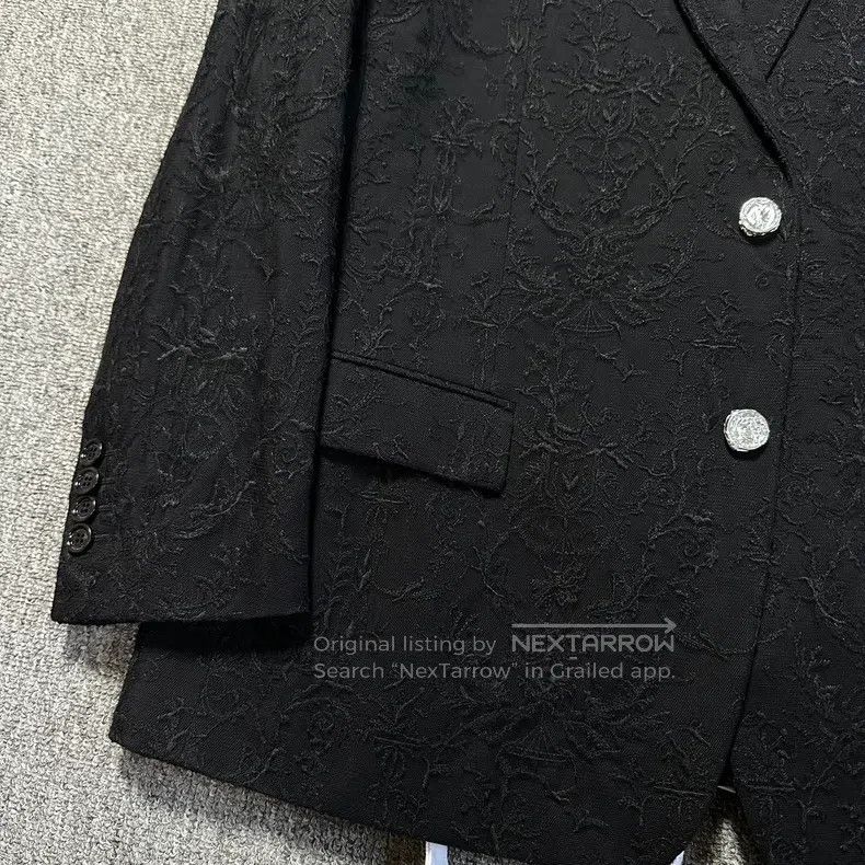 Dior Dior Embossed embroidered floral suit Size 54R - 2 Thumbnail