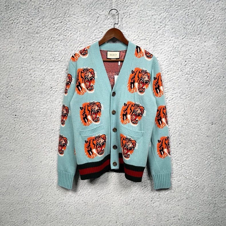 Gucci GucciLight blue full-print tiger head lake blue wool knitte Size US XS / EU 42 / 0 - 1 Thumbnail