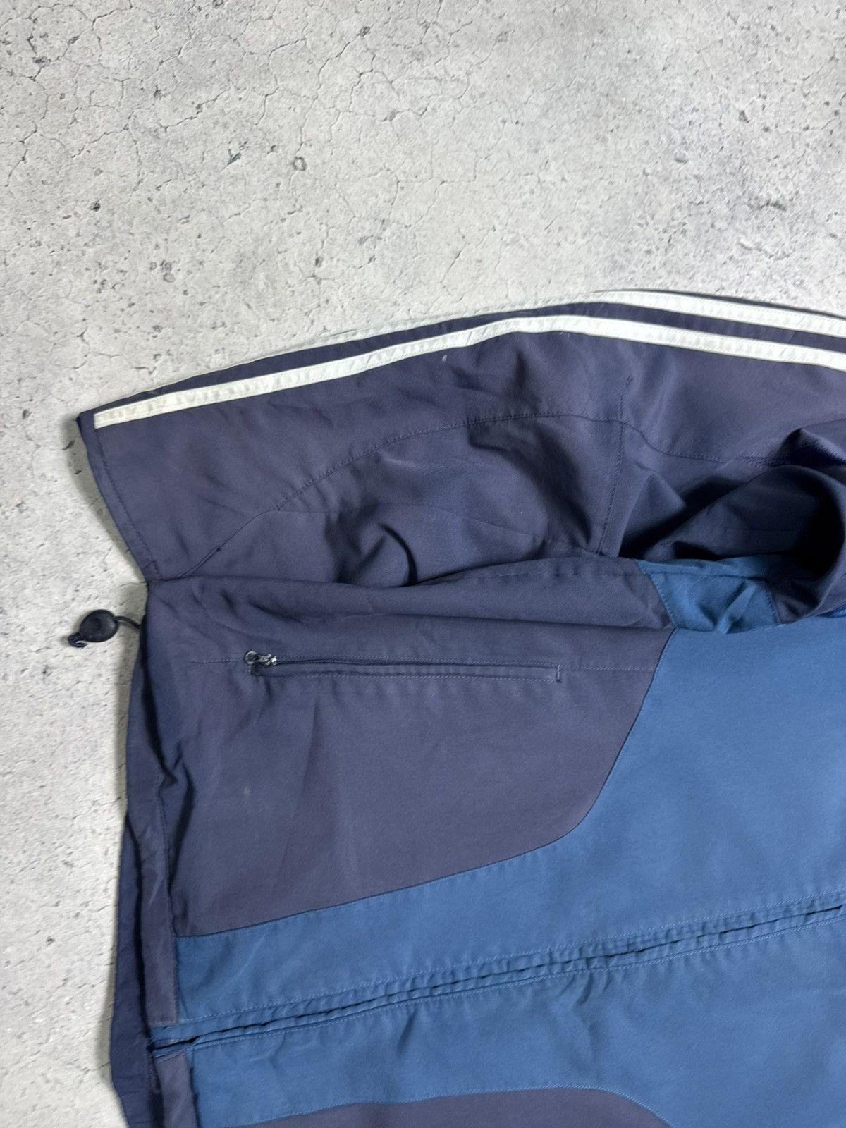 Adidas Adidas FC Newcastle Vintage Nylon Football Soccer Jacket Size US S / EU 44-46 / 1 - 11 Thumbnail