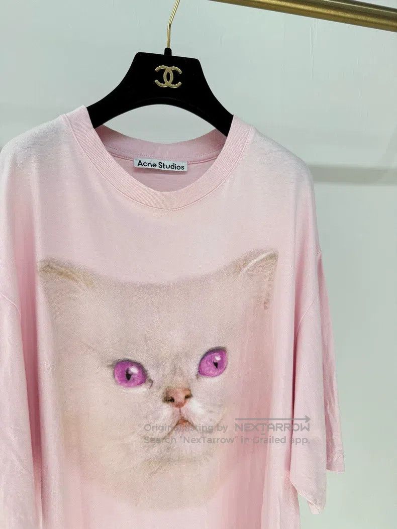 Acne Studios Acne Studios Pink Cat Printed Short Sleeve T-Shirt Size M / US 6-8 / IT 42-44 - 3 Thumbnail