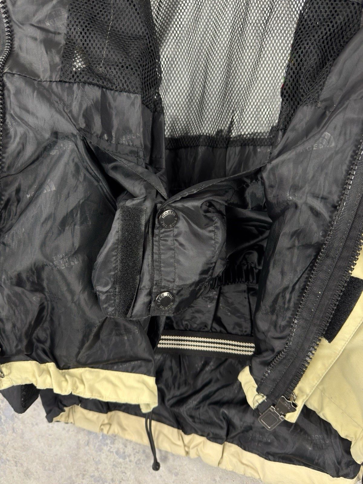 The North Face The North Face Gore-Tex XCR Summit Series Outdoor Vintage Size US M / EU 48-50 / 2 - 14 Thumbnail