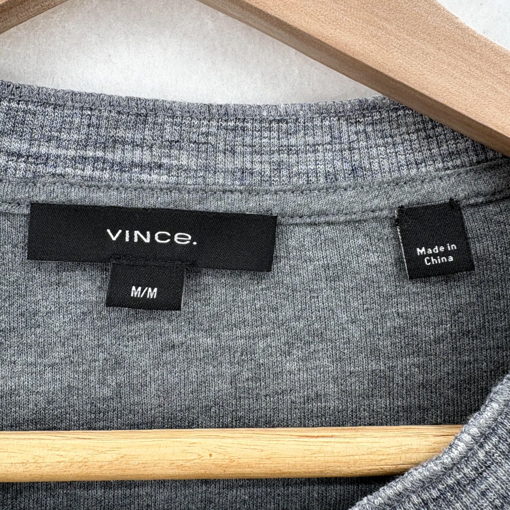 Vince Vince Sweater Mens Medium Gray Waffle Knit Crewneck Long Sleeve Thermal Cotton Size US M / EU 48-50 / 2 - 4 Thumbnail