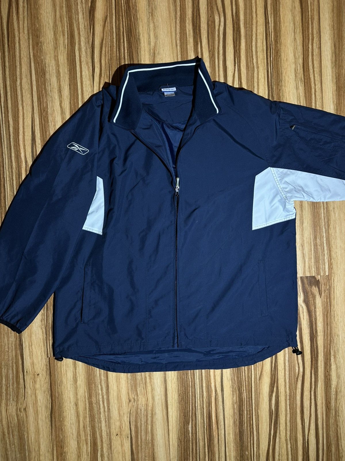 Reebok Vintage 2000s Reebok Men's Navy and WhiteWindbreaker Size2XL Size US XXL / EU 58 / 5 - 8 Thumbnail
