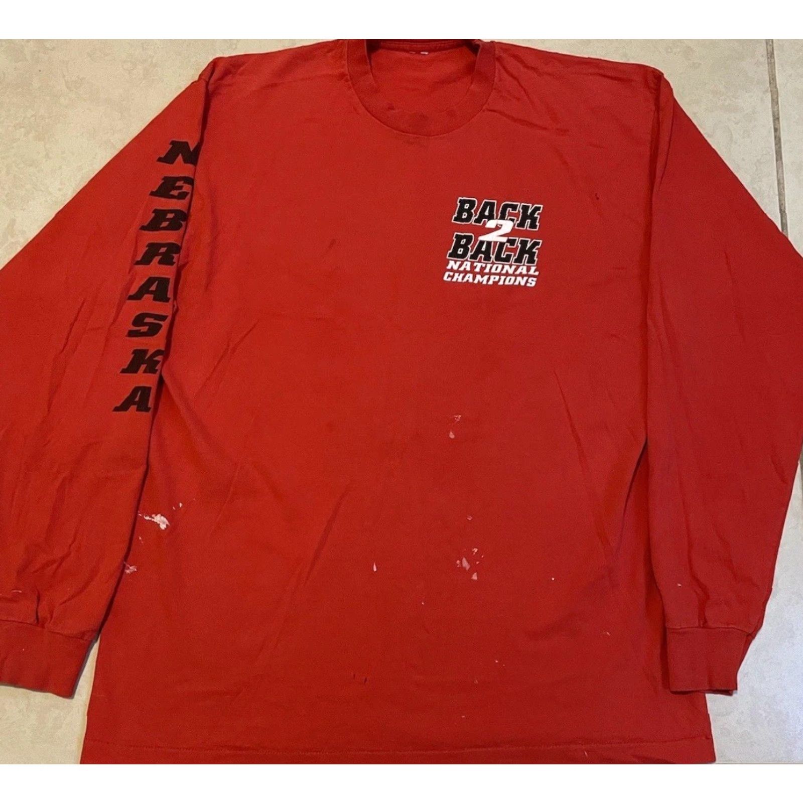 Champion VINTAGE 90s University Cornhuskers Faded Distress Back To Back Champions Shirt XL Red University Mens T-Shirt Grunge Nebraska Cornhuskers 90s Grunge Size US XL / EU 56 / 4 - 2 Thumbnail