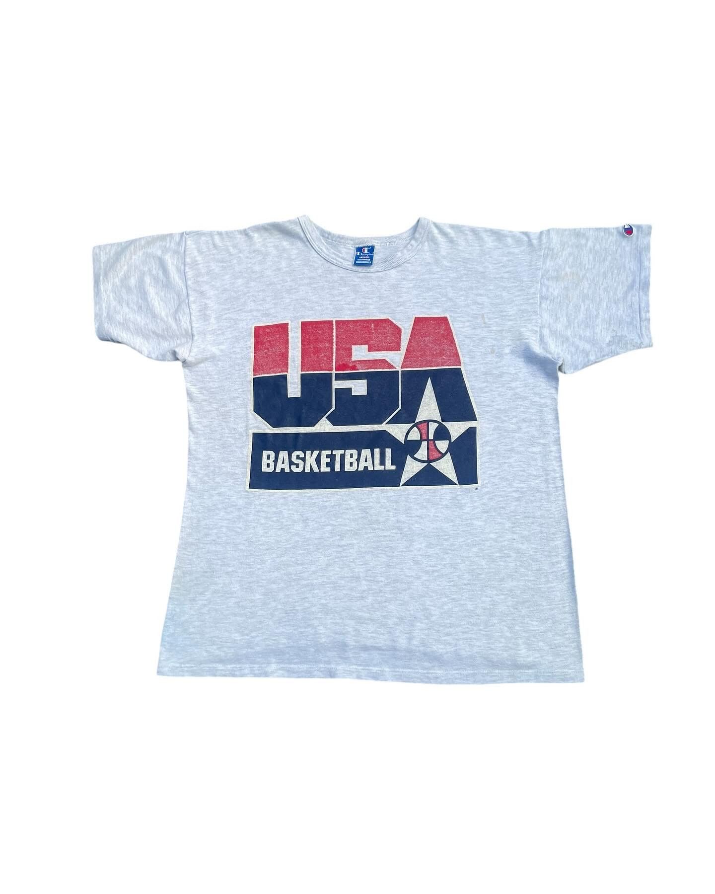 Champion × Vintage Vintage Champion Usa Tshirt Size US XL / EU 56 / 4 - 1 Thumbnail