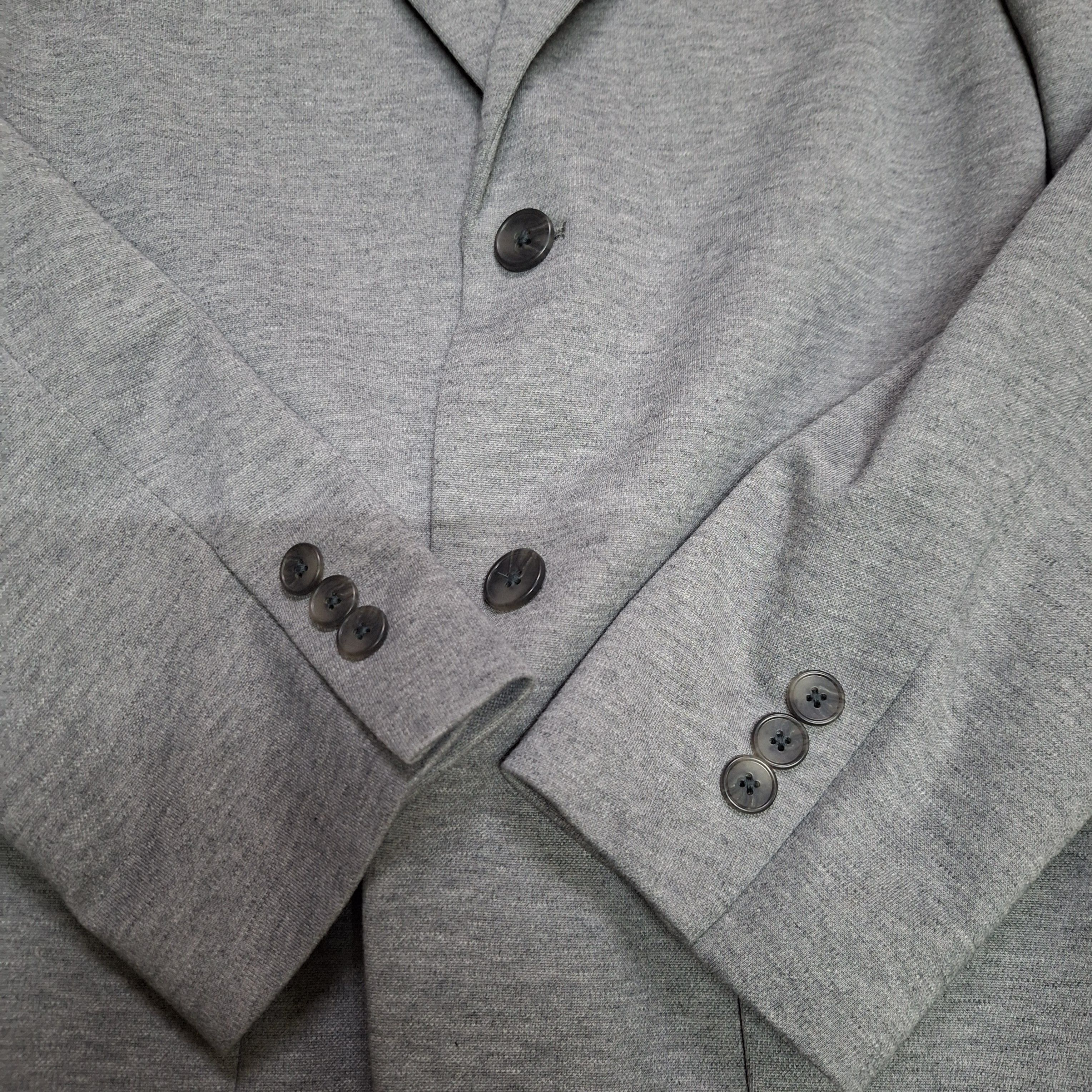 Uniqlo Uniqlo Comfort Light Jacket/Blazer Size US S / EU 44-46 / 1 - 3 Thumbnail