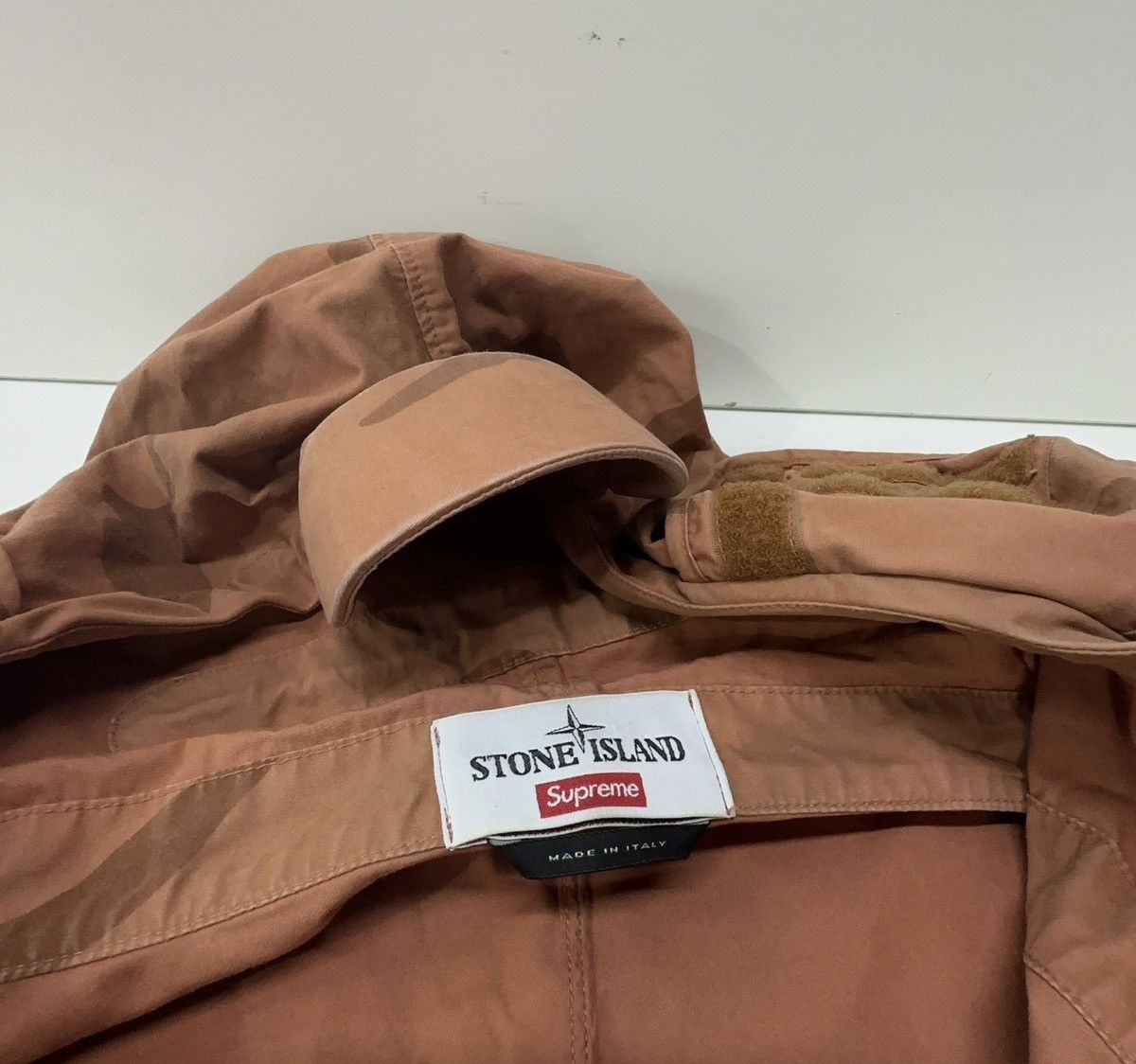 Stone Island × Supreme Supreme stone island Riot mask camo jacket parka coral camo Size US XL / EU 56 / 4 - 4 Thumbnail