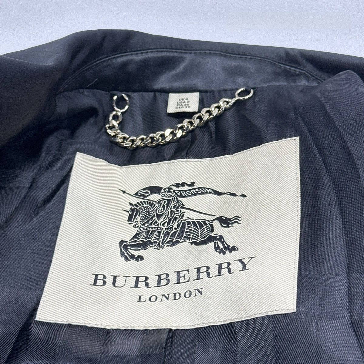 Burberry black wool and cashmere satin-lapel evening coat Size XS / US 0-2 / IT 36-38 - 3 Thumbnail
